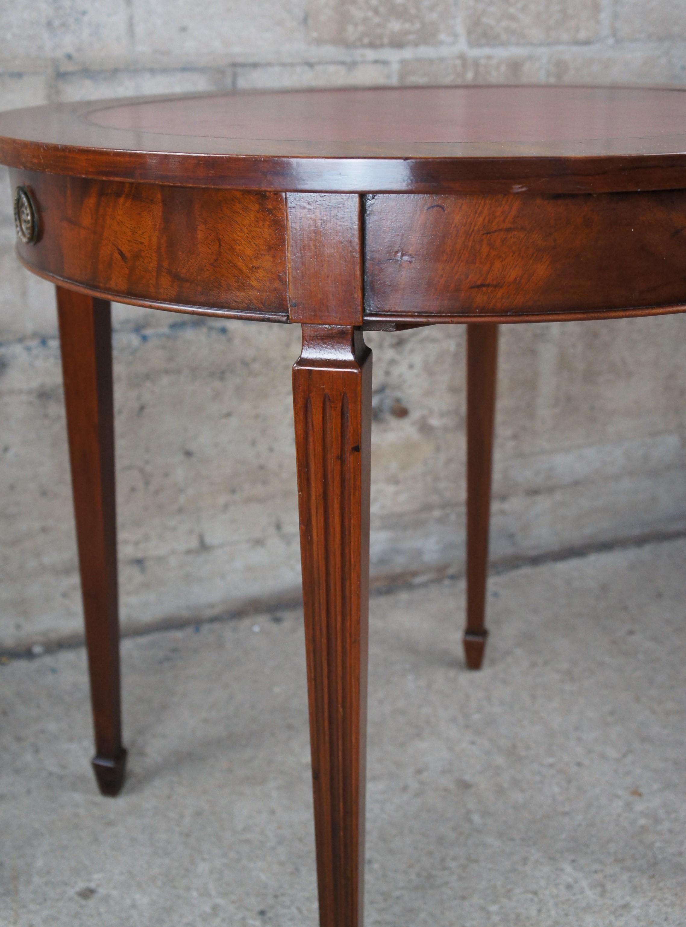 Antique Charak Sheraton Style Round Flame Mahogany Leather Top Side Accent Table For Sale 4