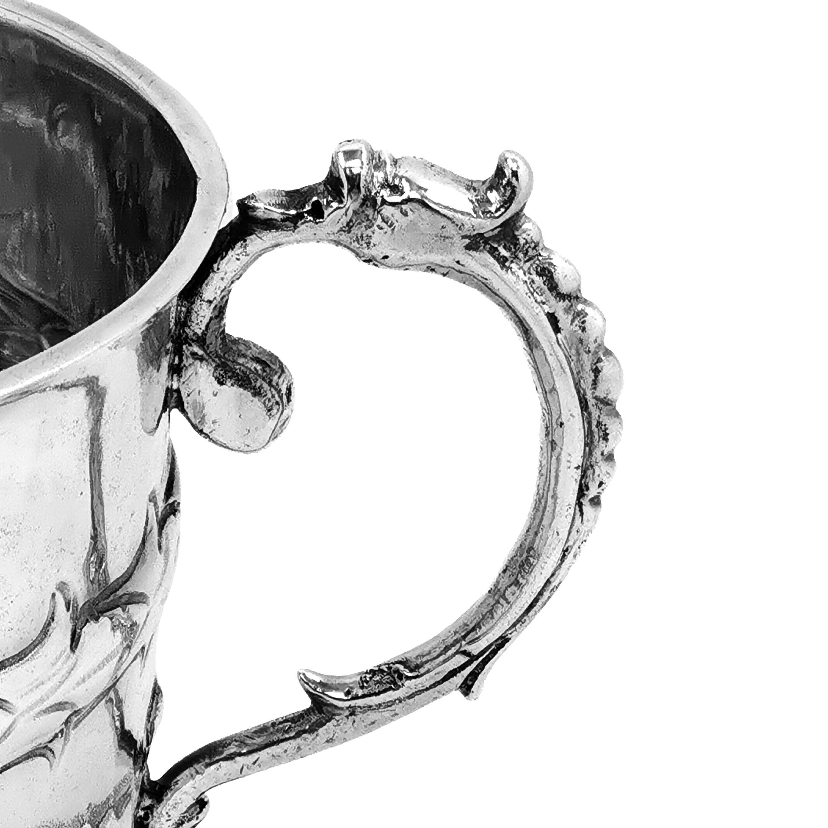 Tasse à soucoupe en argent sterling antique Charles II du 17ème siècle, 1679 en vente 1