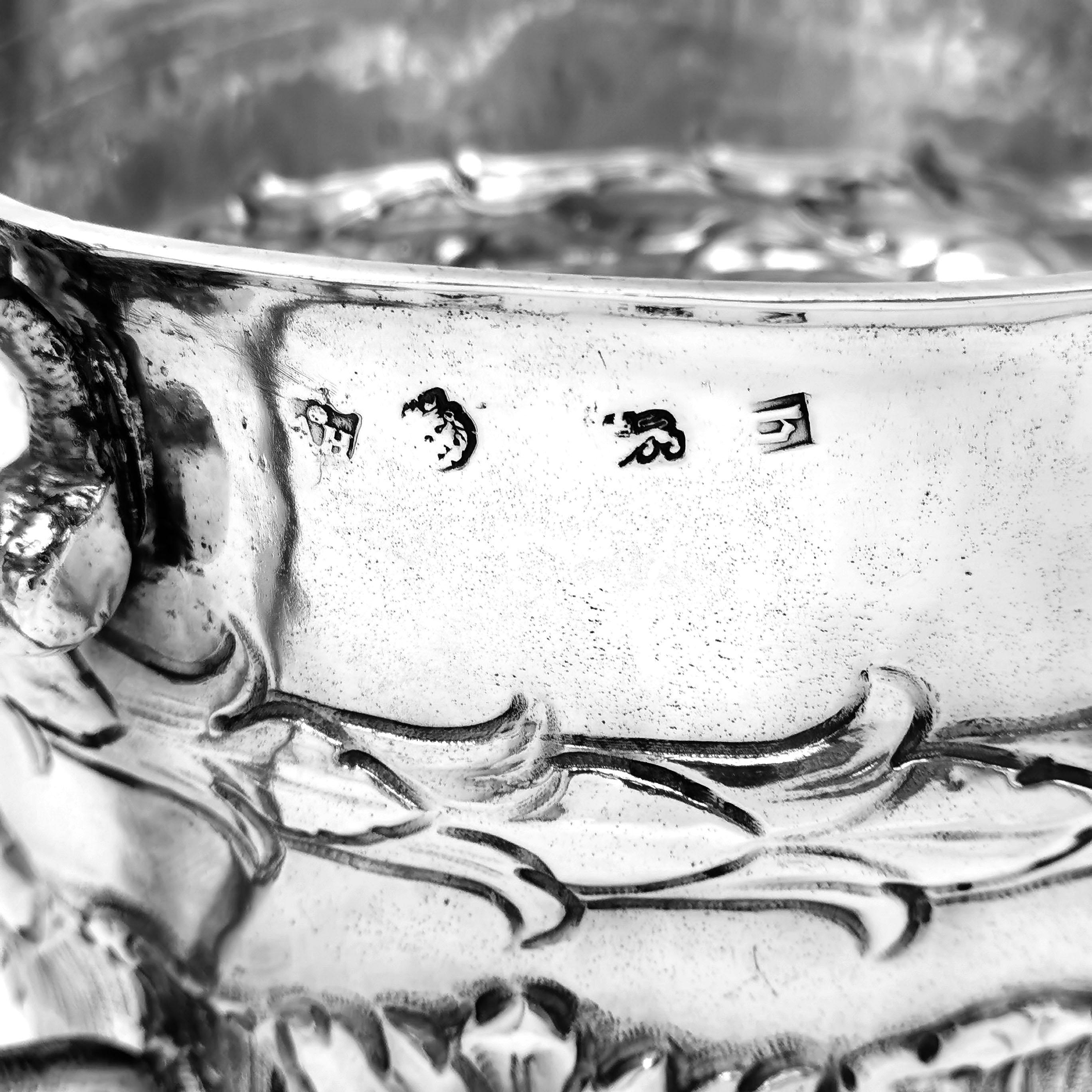 Antique Charles II 17th Century Sterling Silver Porringer Cup, 1679 For Sale 1