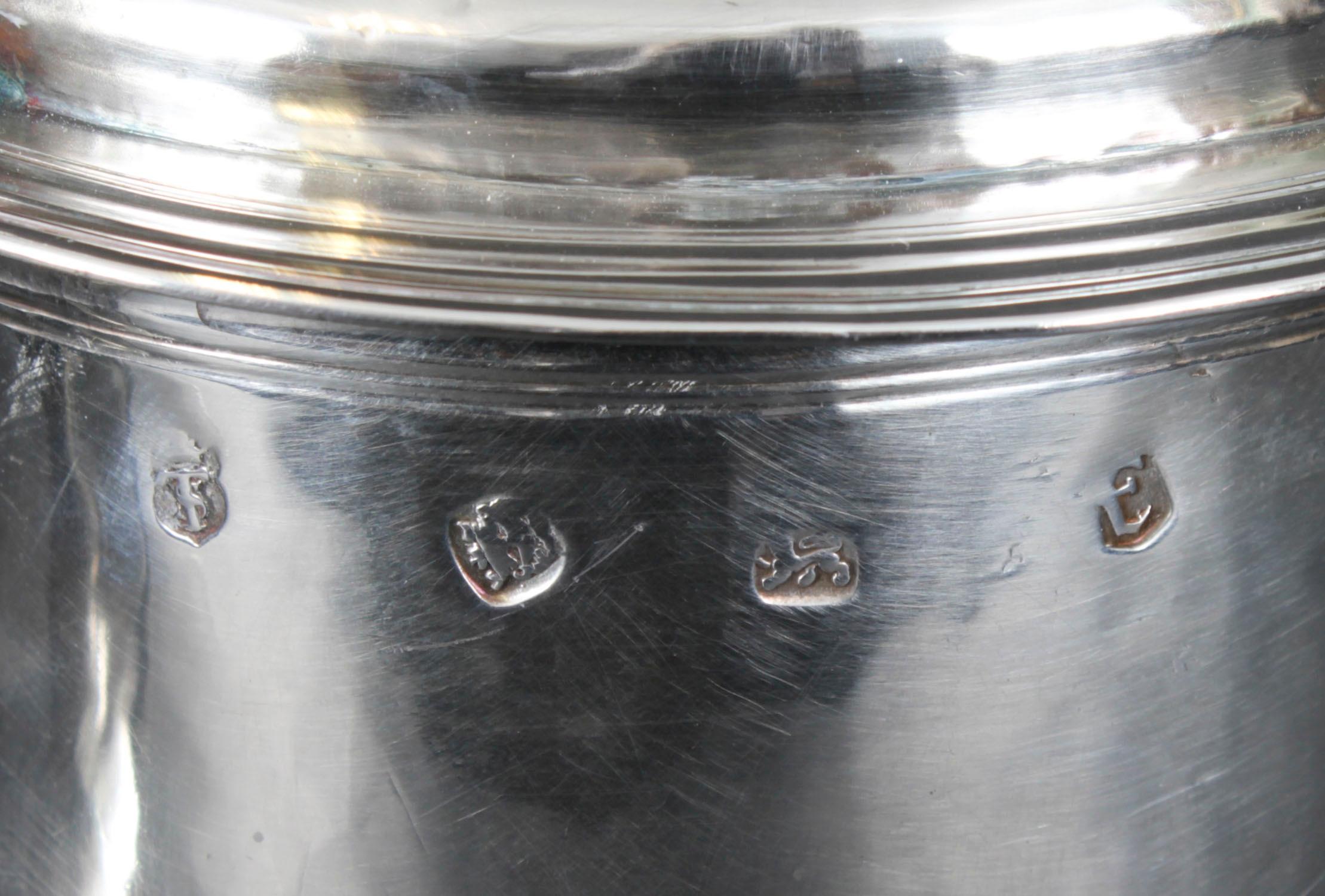 Antiker englischer Tankard aus Sterlingsilber im Stil Karls II. 1680 17. Jahrhundert (Silber) im Angebot