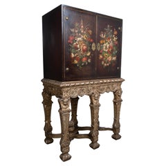 Antiguo mueble de Renacimiento Carlos II lacado policromado sobre peana C.1920