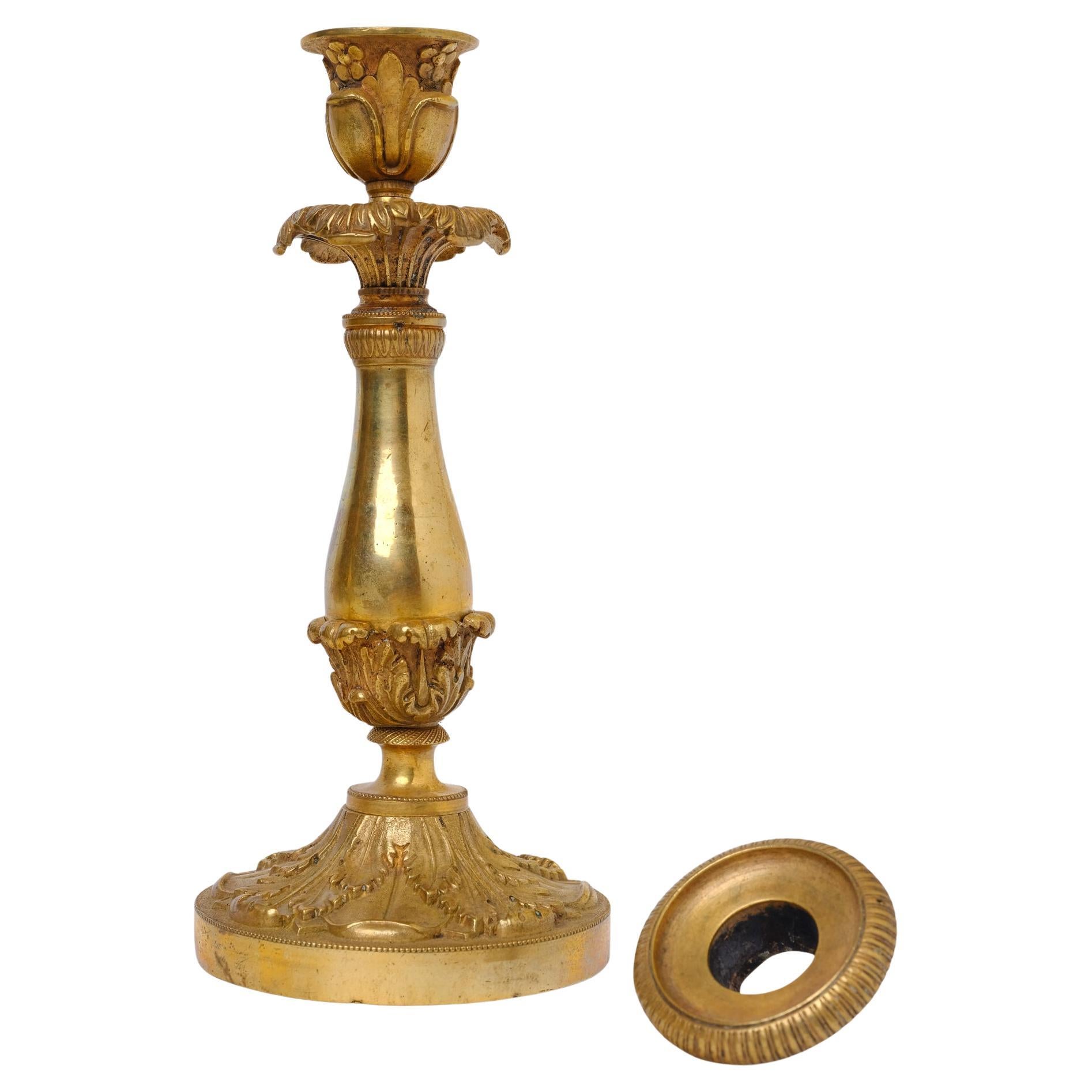 Carlo X Candelieri antichi Charles X in bronzo dorato in vendita