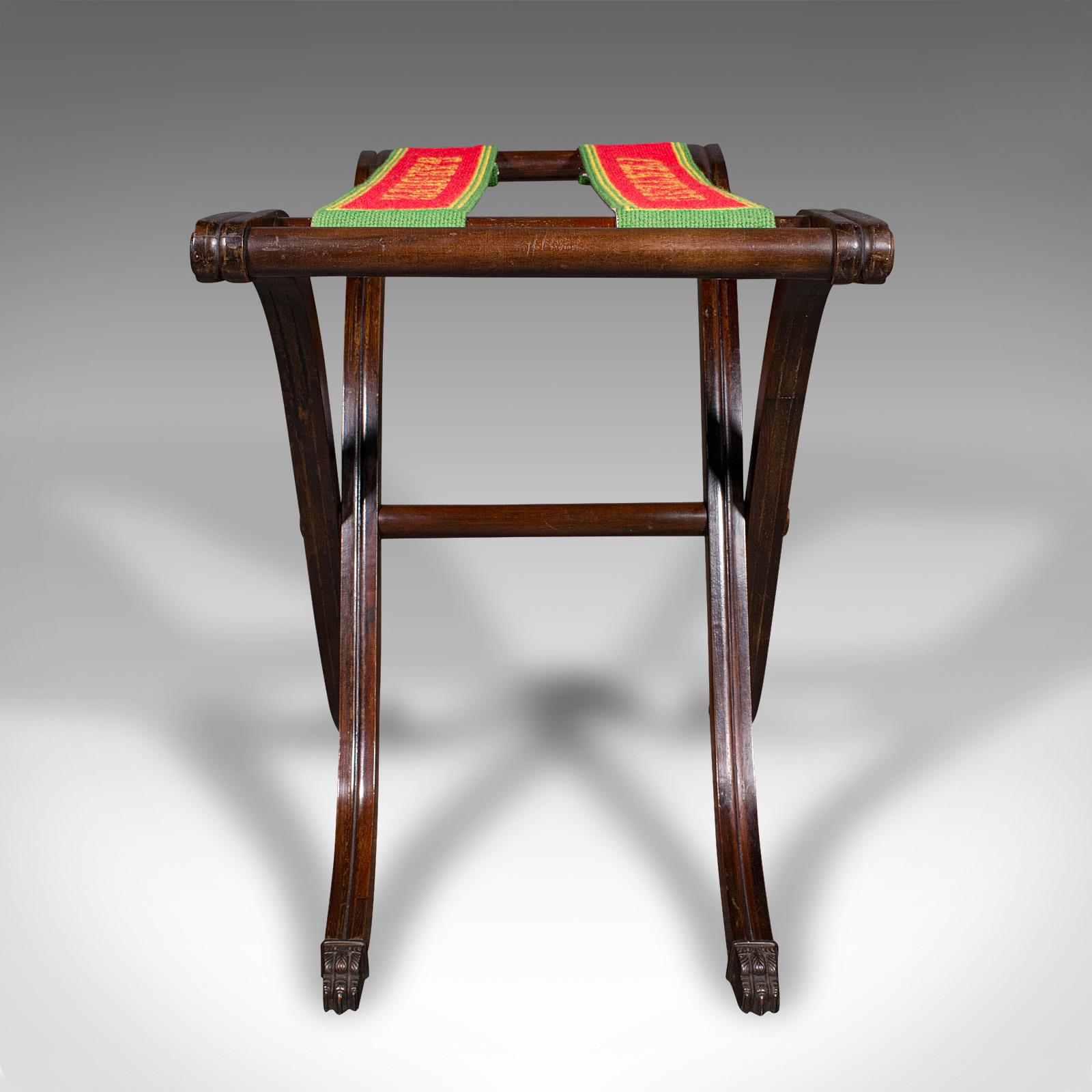 Textile Antiquité Château Stand de bagages, Français, Porte-valises pliant, Edwardian, C.1910 en vente