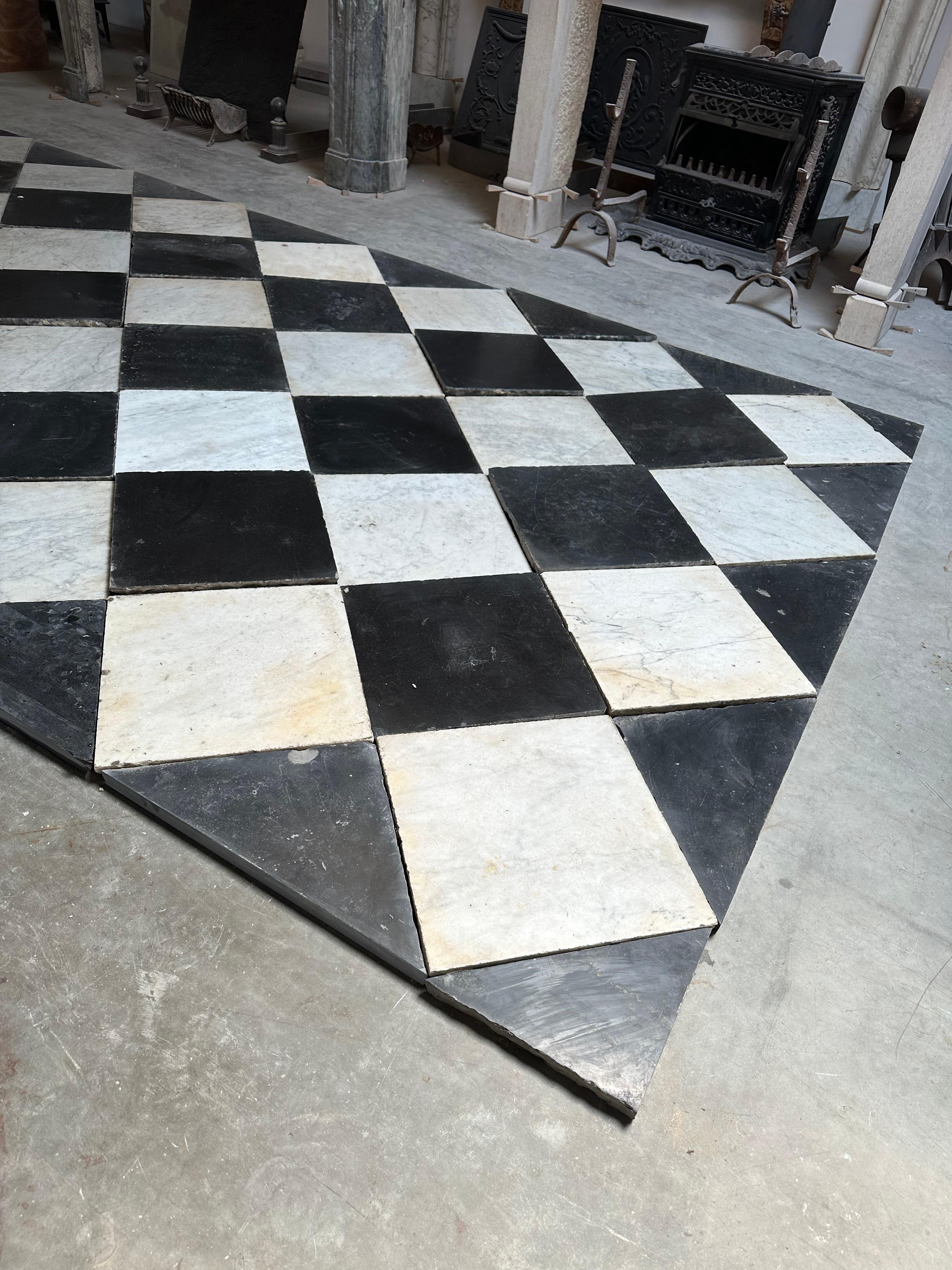 Antique Checkered Black an White Marble Tiles 8