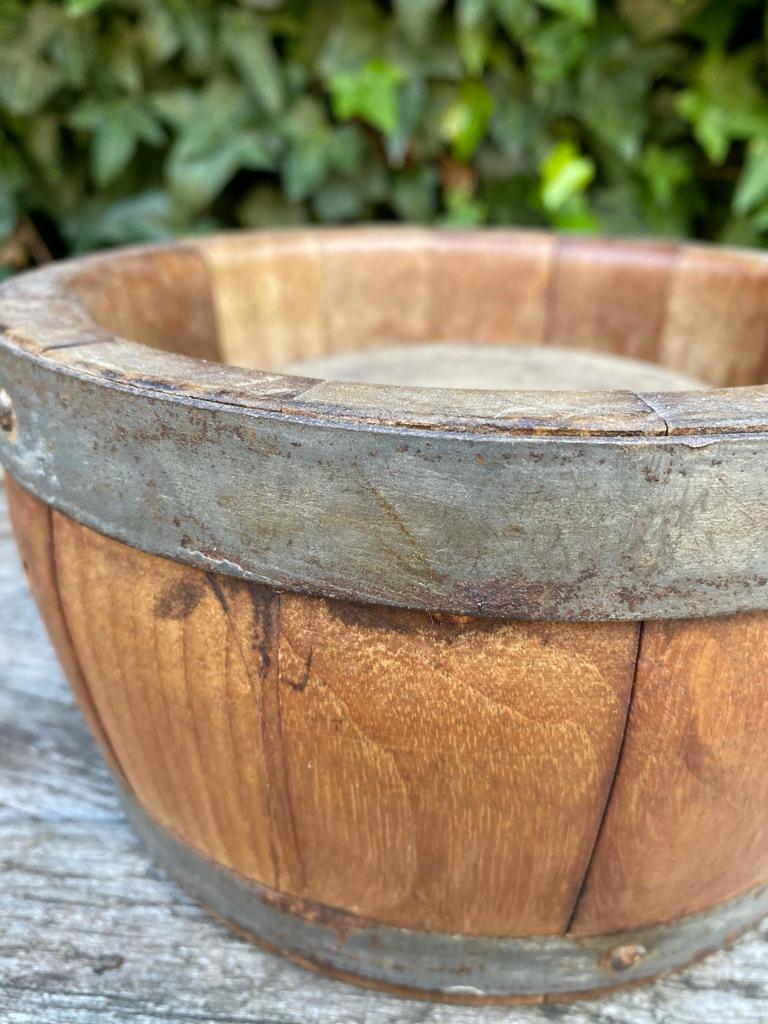 Antique Cheese Mold / Mould Set of 4, the Netherlands. Farmhouse Fruit Bowl For Sale 6