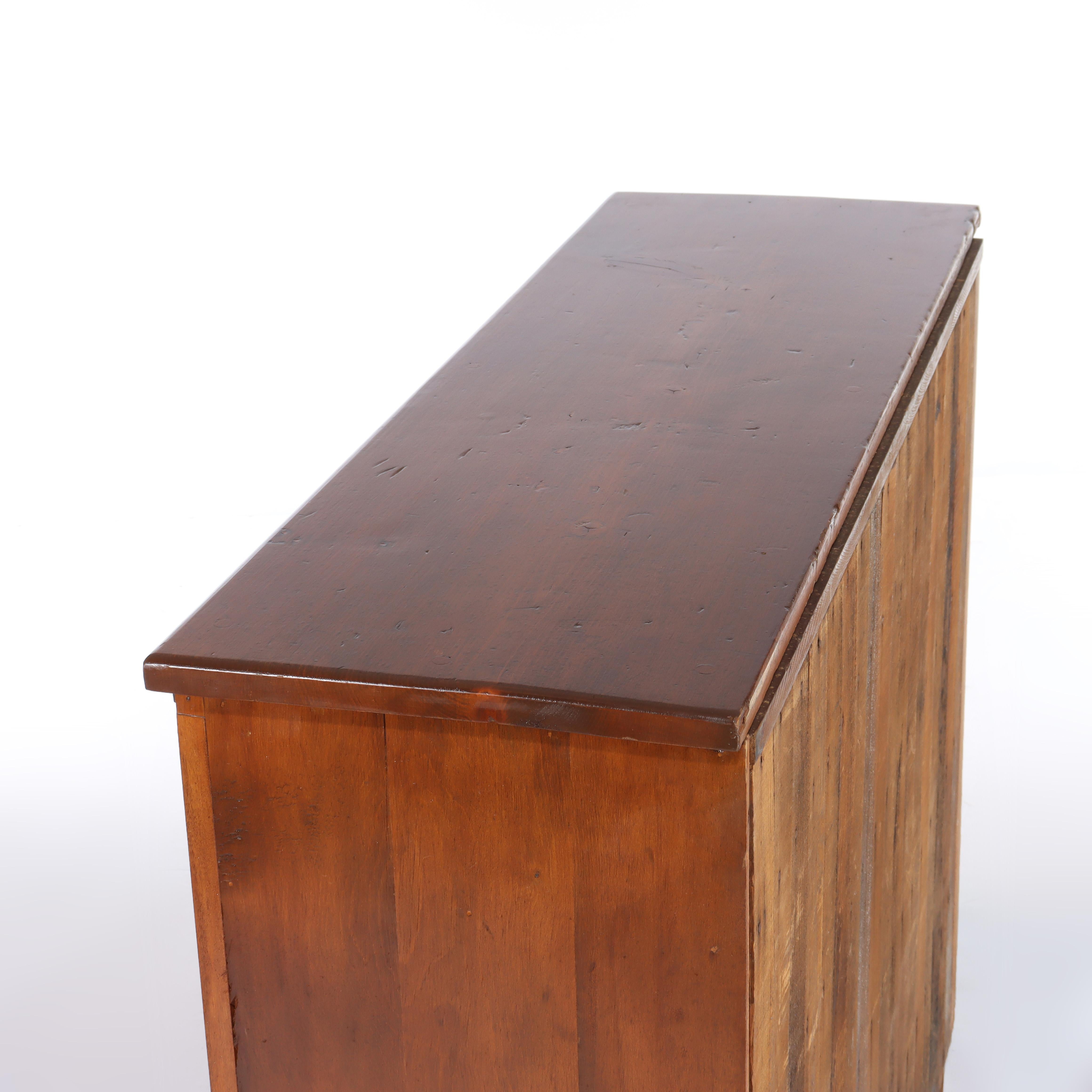 Antico mobile speziale a 18 cassetti in ciliegio del 1850 in vendita 1