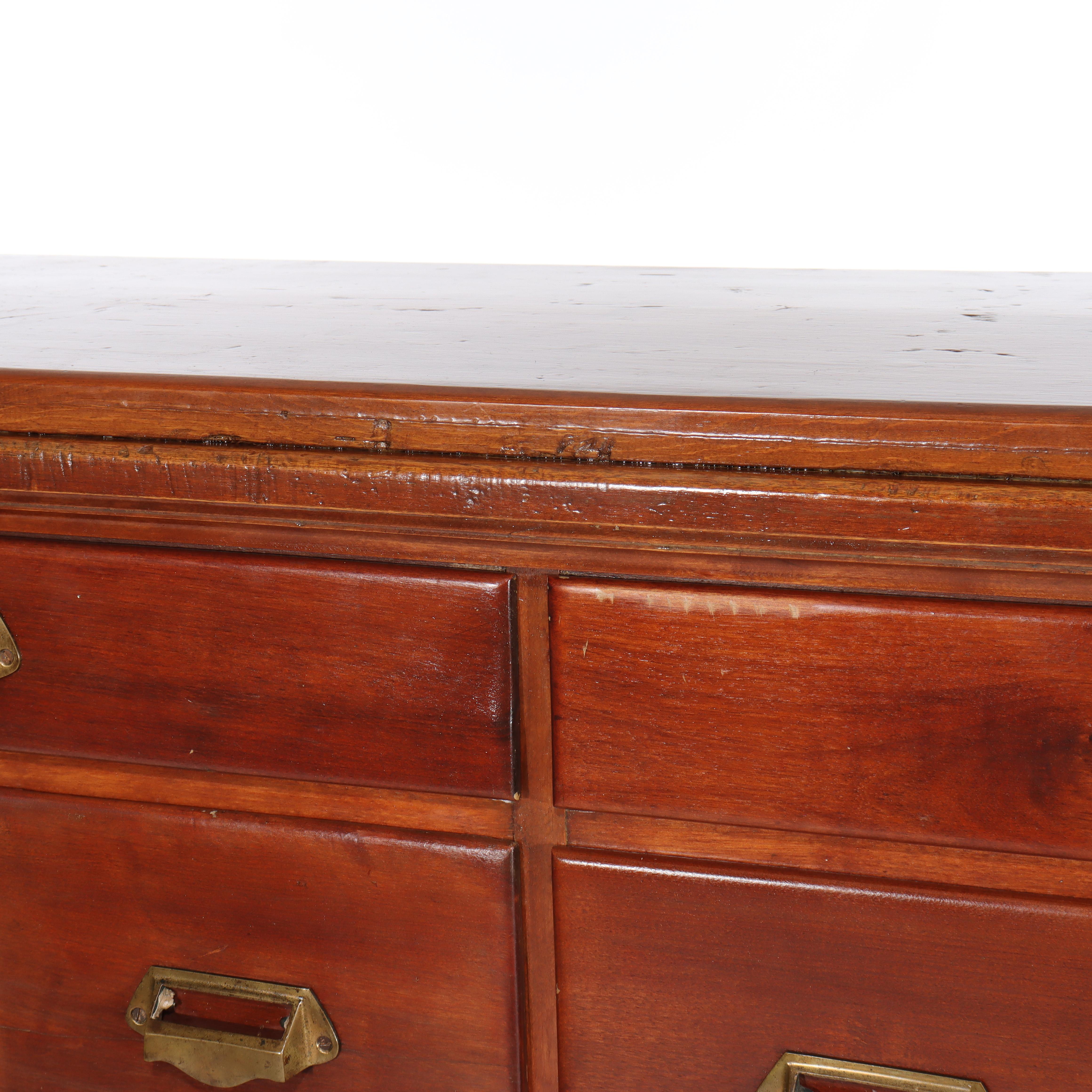 Antico mobile speziale a 18 cassetti in ciliegio del 1850 in vendita 3
