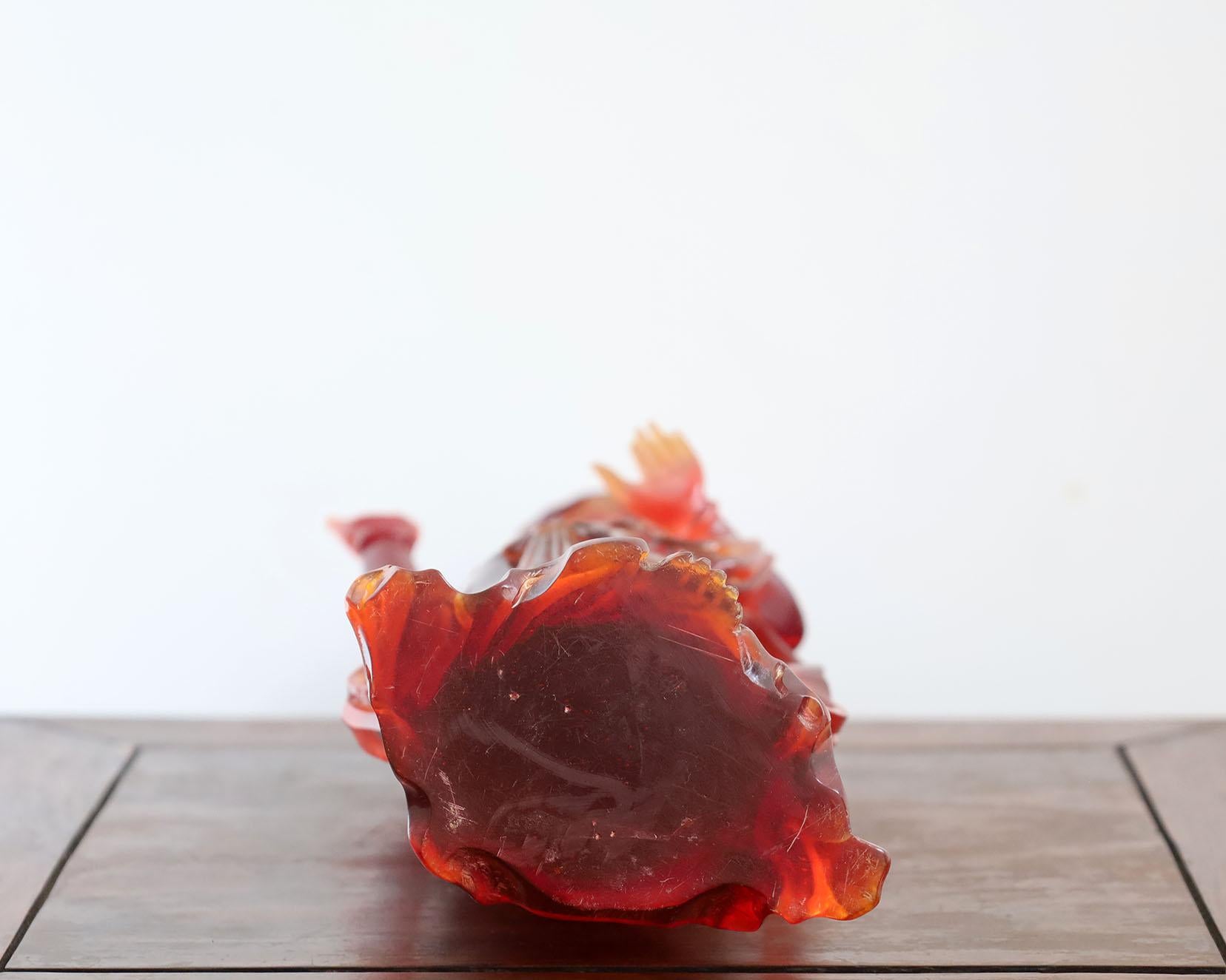 Antique Cherry Amber Resin Guanyin Sculpture For Sale 1