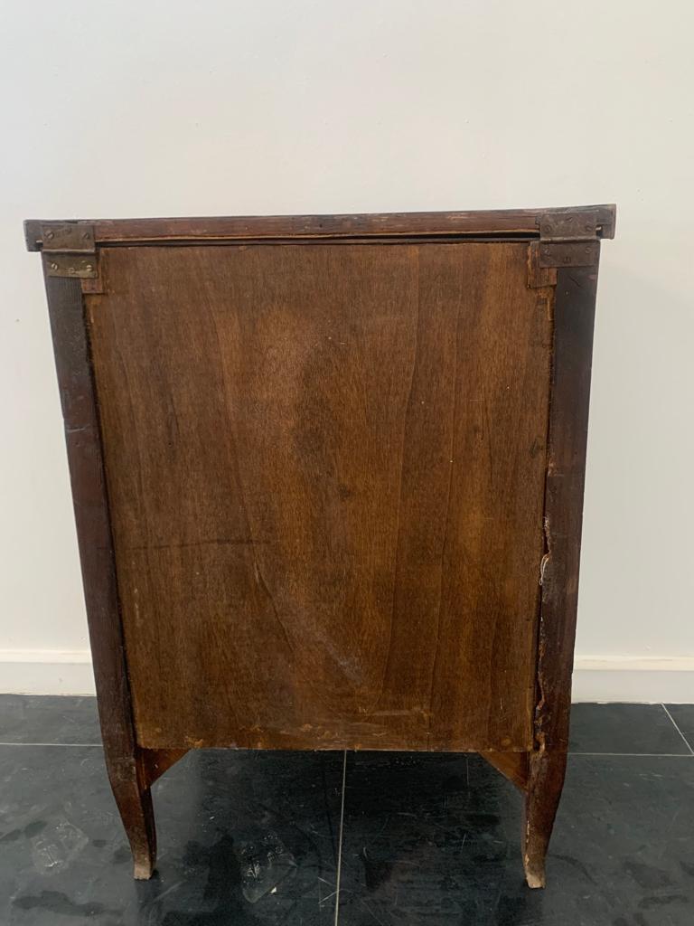 Antique Cherry Commode, Late 18th Century For Sale 6