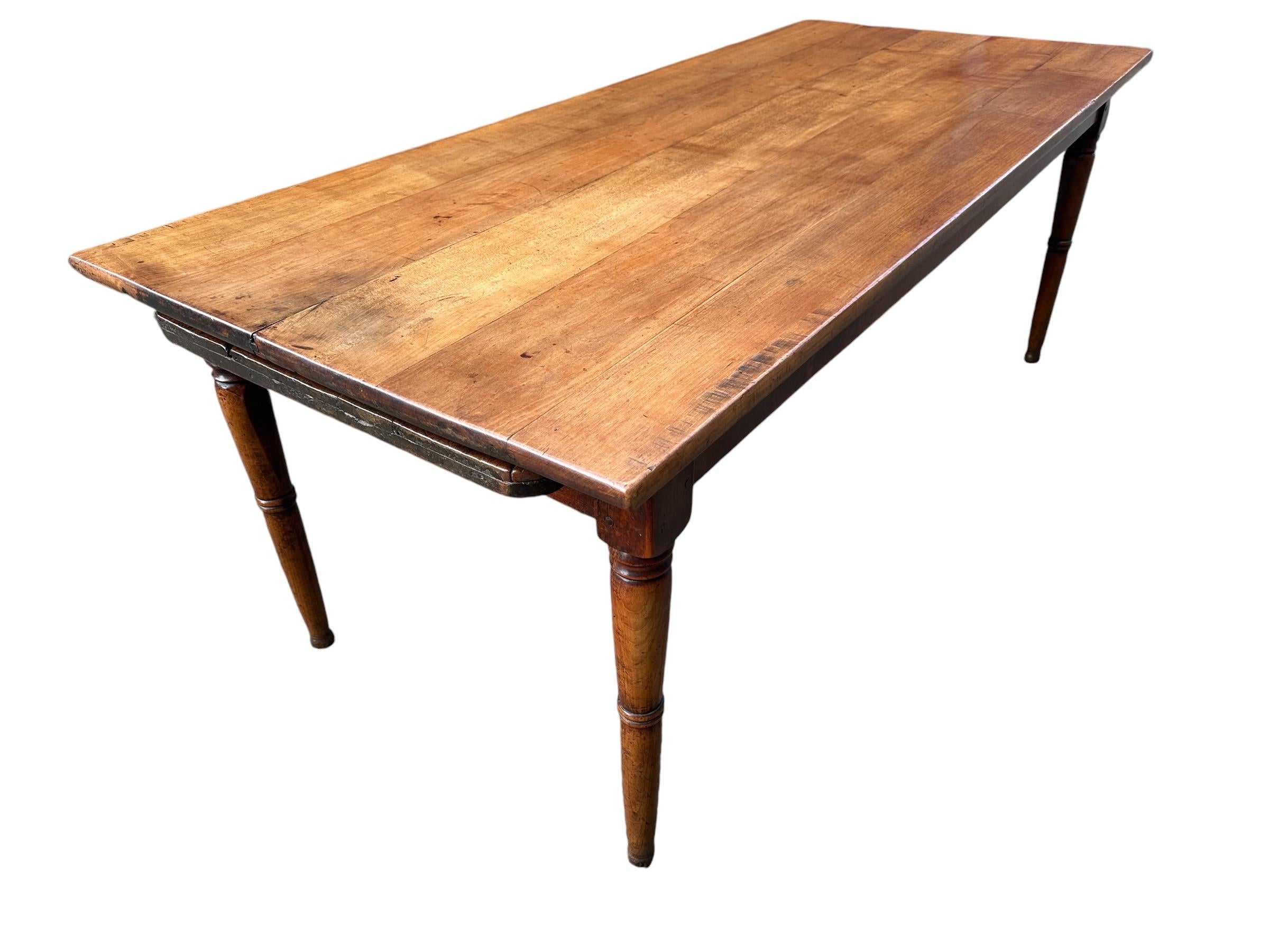 9th Centurt Elm Normandy Table with gorgeous colour and patina. Plenty of leg room at 25.5