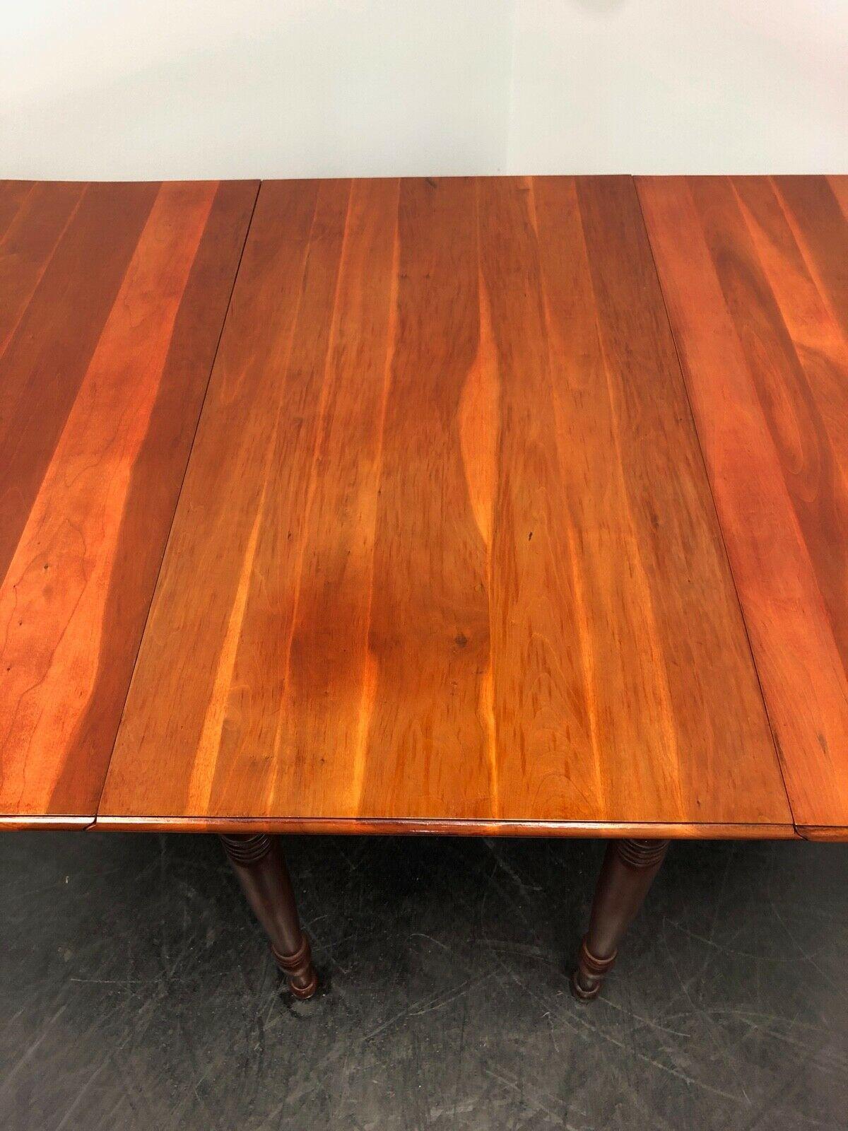 American Antique Cherry Gateleg Drop-Leaf Dining Table For Sale