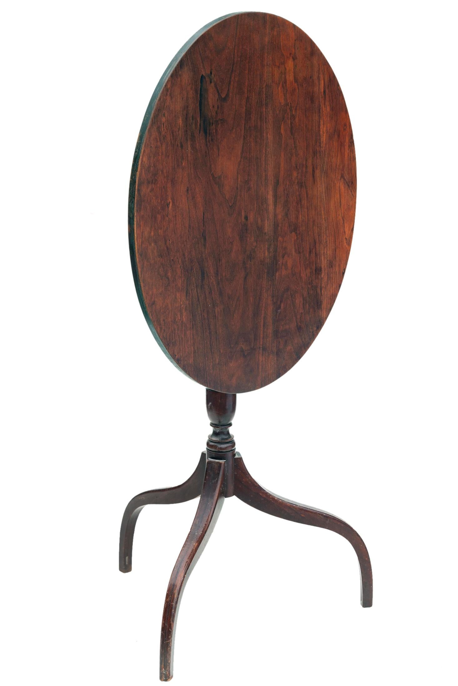 Queen Anne Antique Cherry Oval Lilt Top Table For Sale