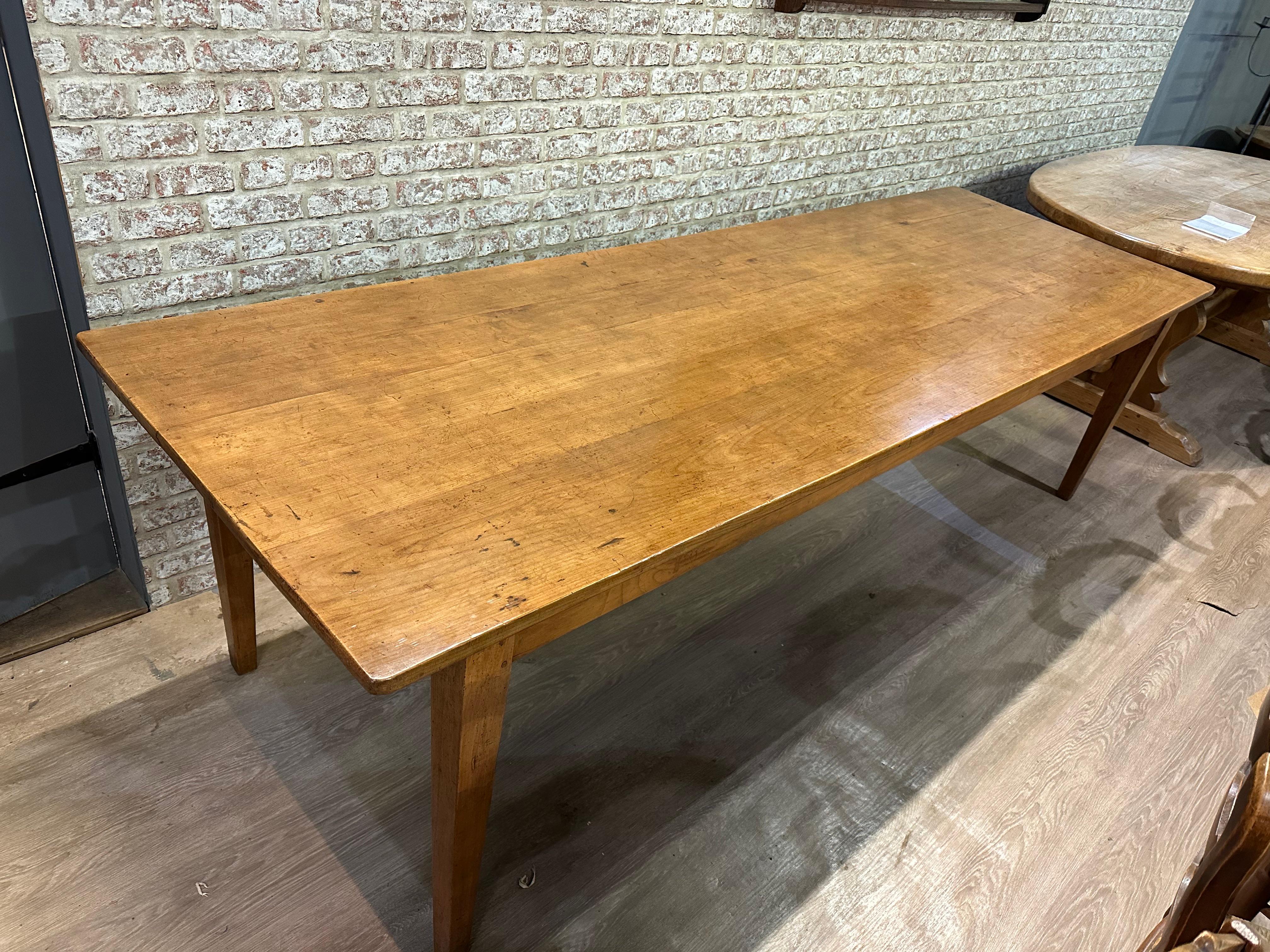 Hand-Crafted Antique Cherry Tapered Leg Dining Table For Sale