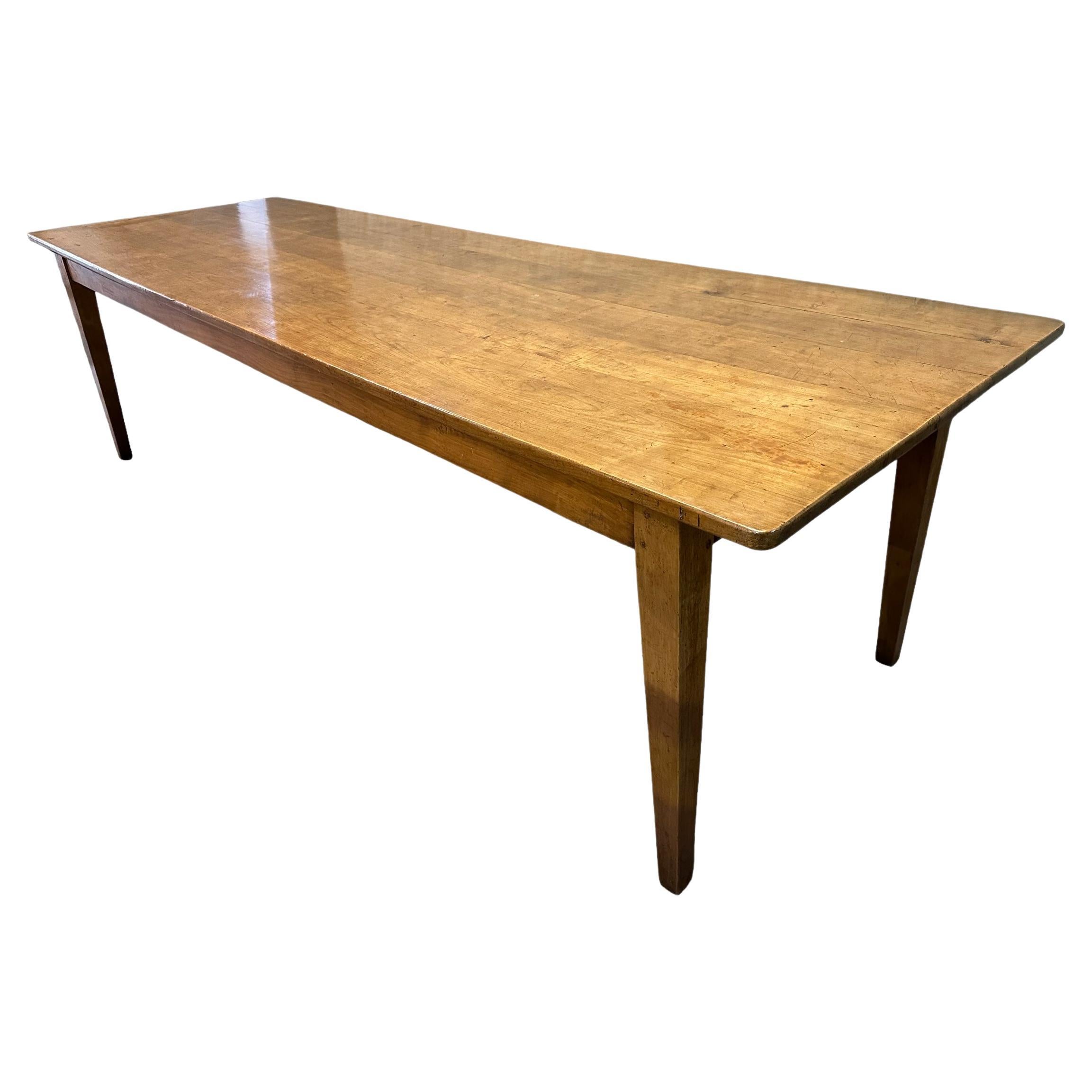 Antique Cherry Tapered Leg Dining Table For Sale