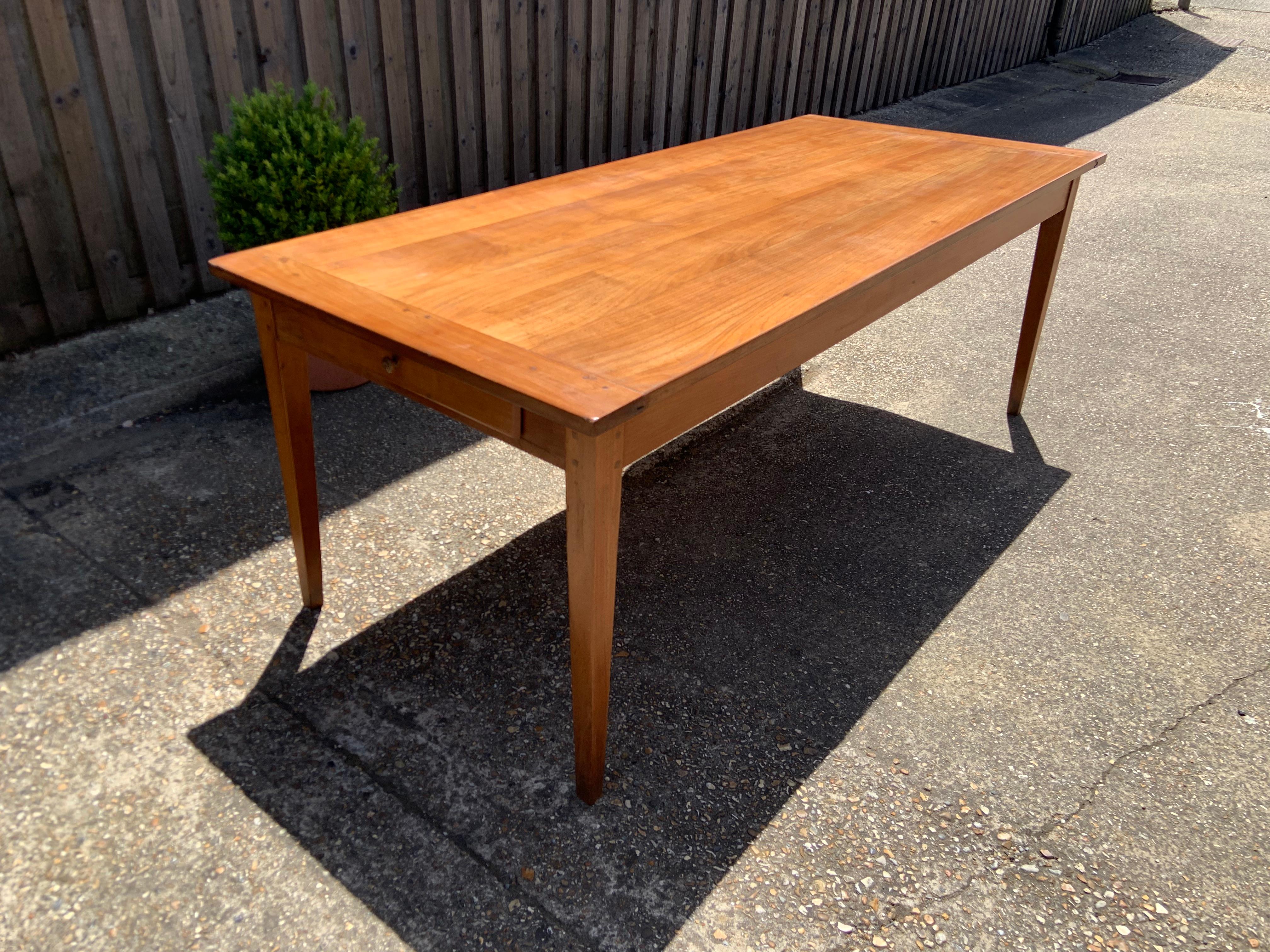 19th Century Antique Cherry Tapered Leg Dining Table with Drawer 