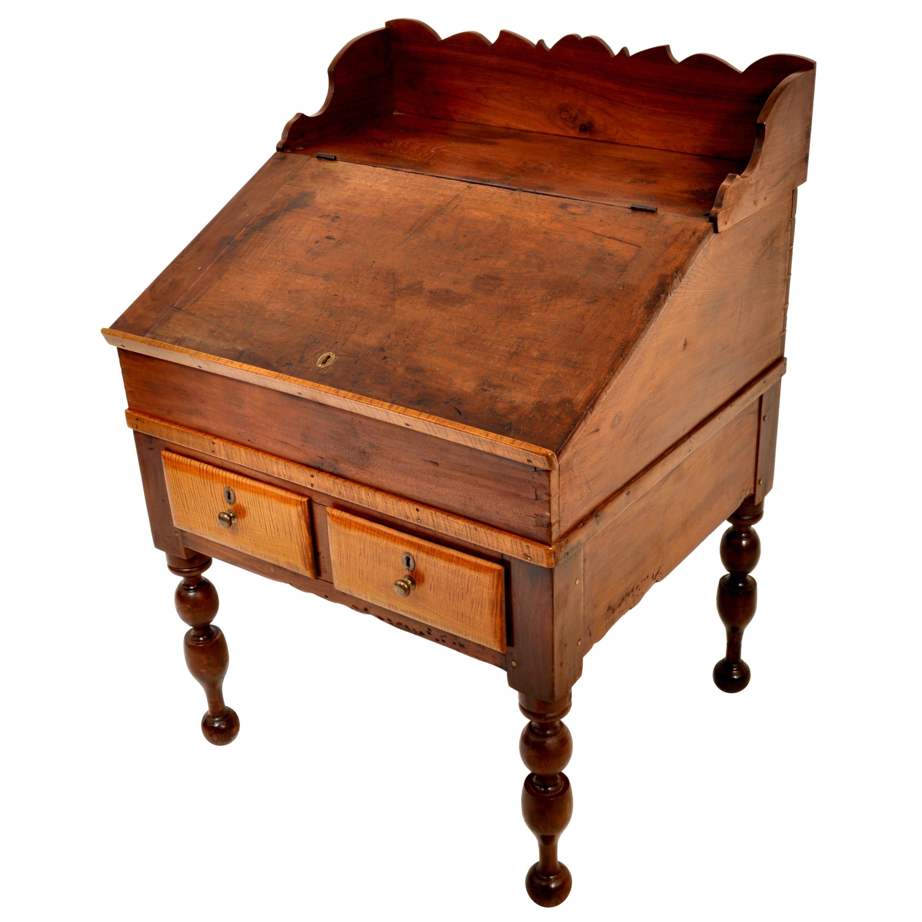 Antique Cherry & Tiger Maple New England Sheraton Plantation Desk/Secretary 1820 2