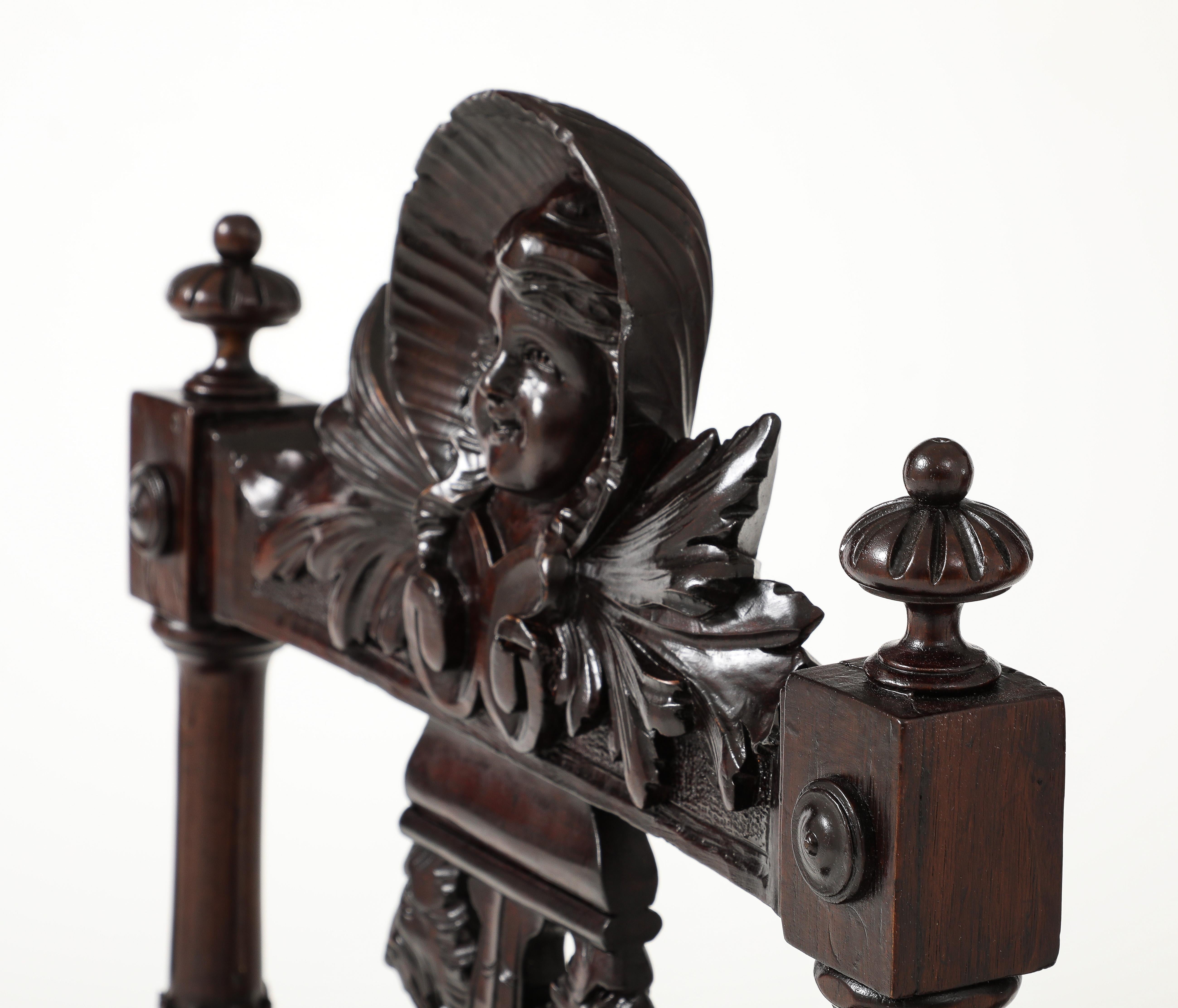 Antike Putten Engel geschnitzt Nussbaum Französisch Side Chairs im Angebot 4