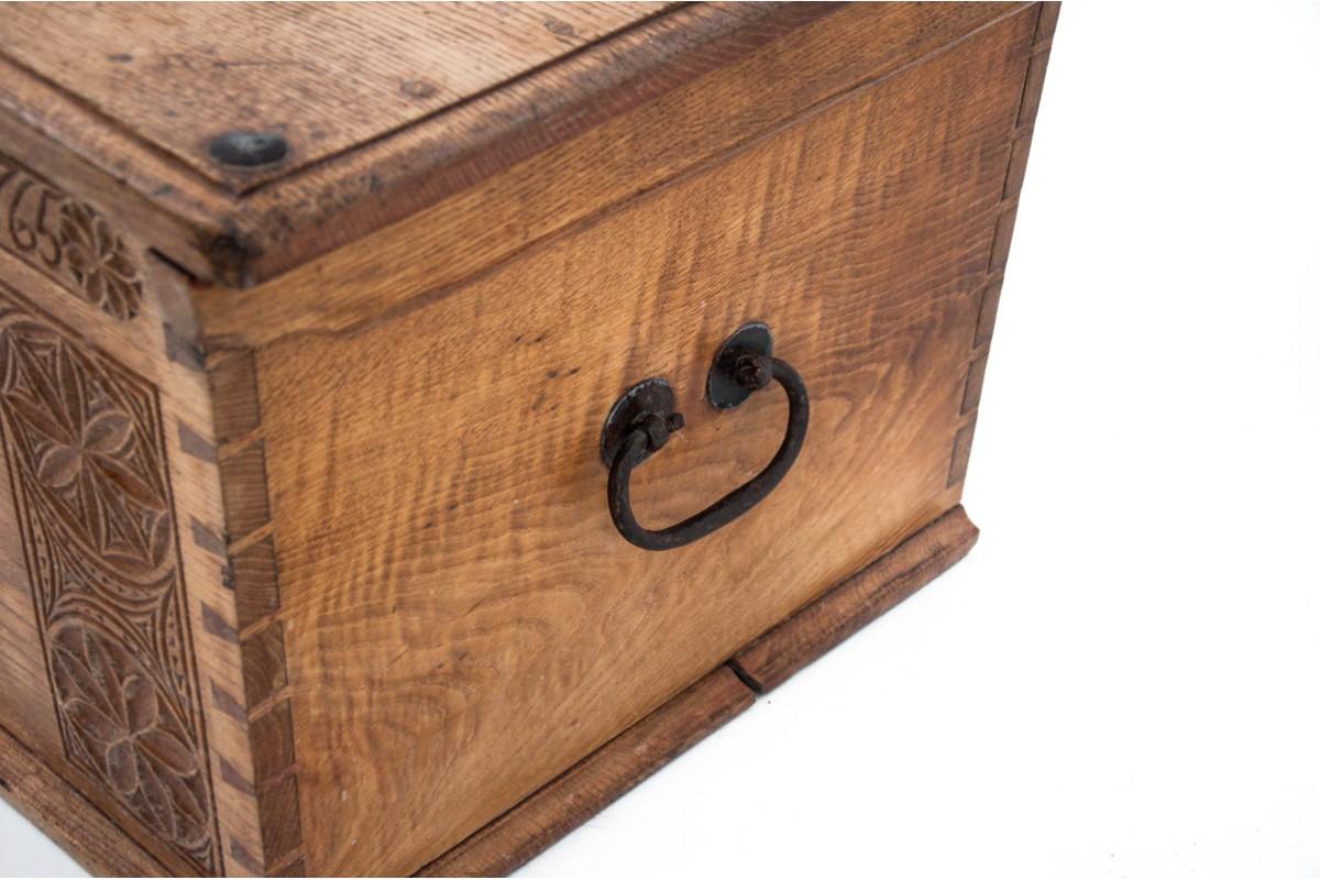 Antique chest, Northern Europe, 1765. For Sale 6