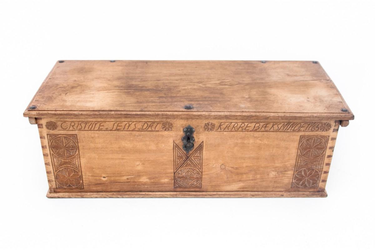 Antique chest, Northern Europe, 1765. For Sale 7