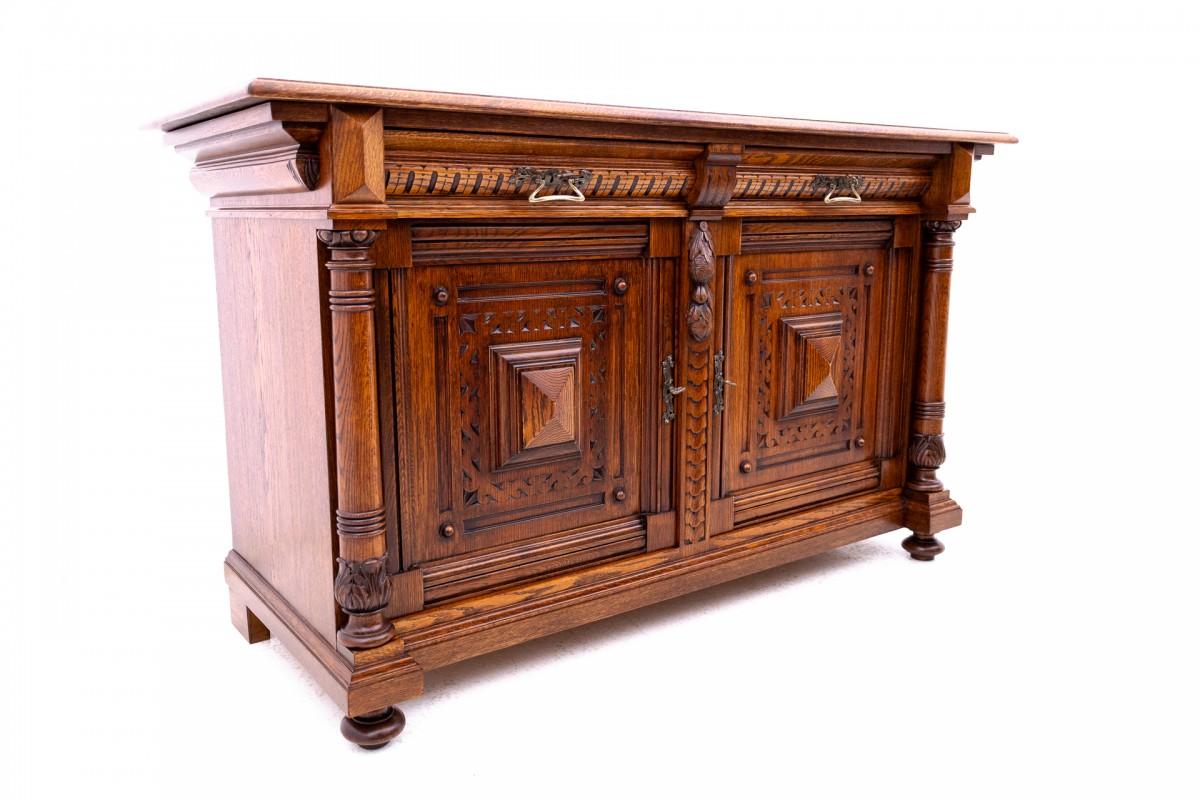 Inconnu Commode ancienne, vers 1880, Europe occidentale. en vente
