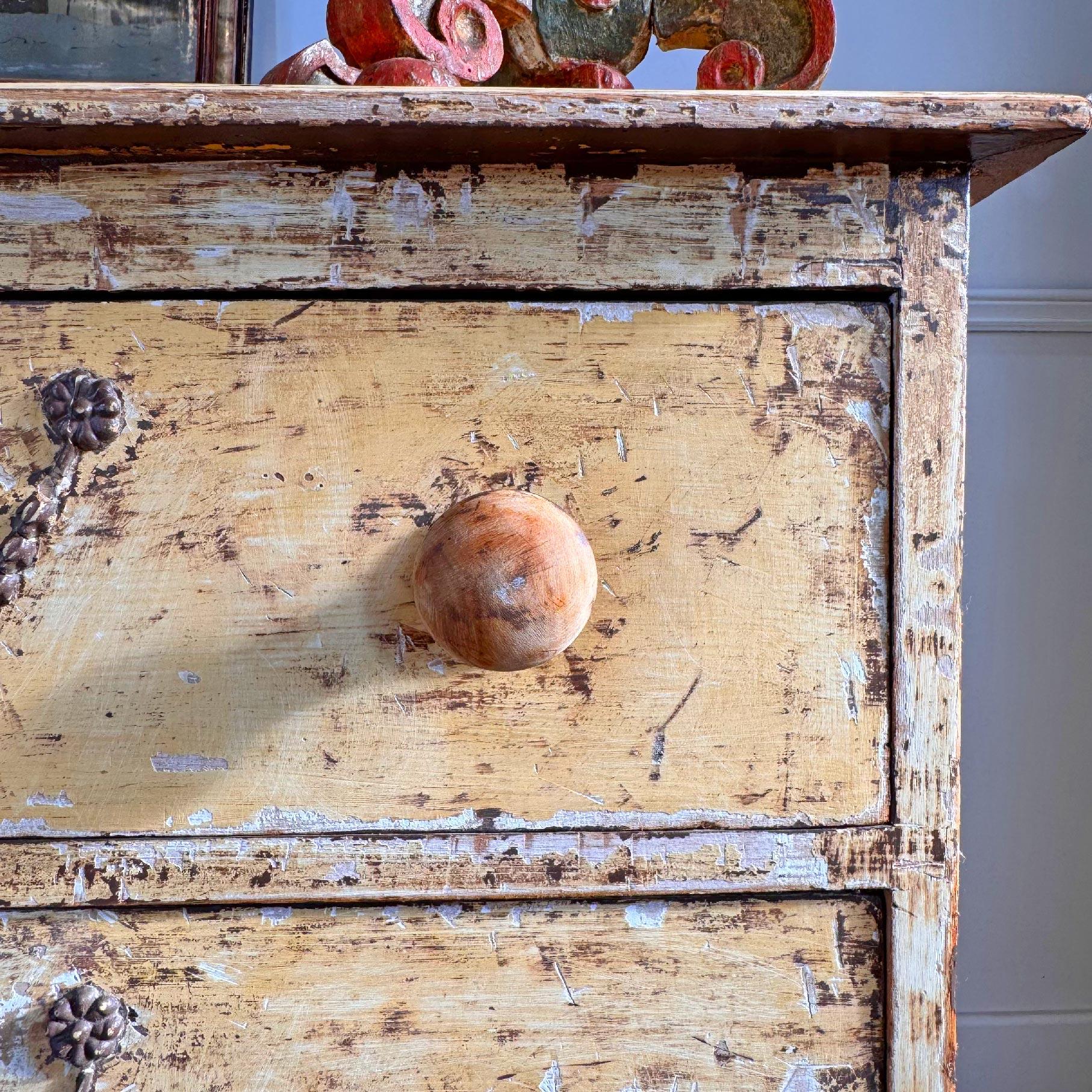 Antique Chest Of Drawers Circa 1900 For Sale 4