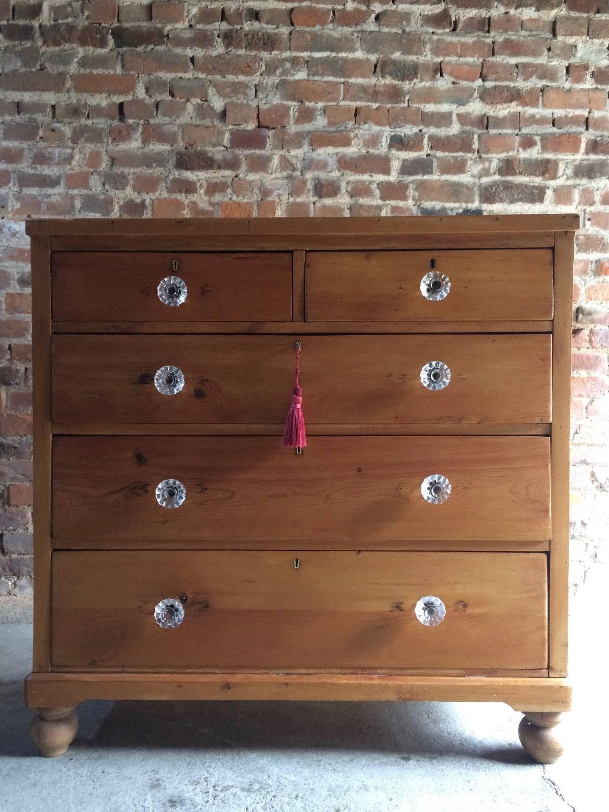 Antique Chest of Drawers Dresser Pine Victorian, 19th Century, circa 1850 5