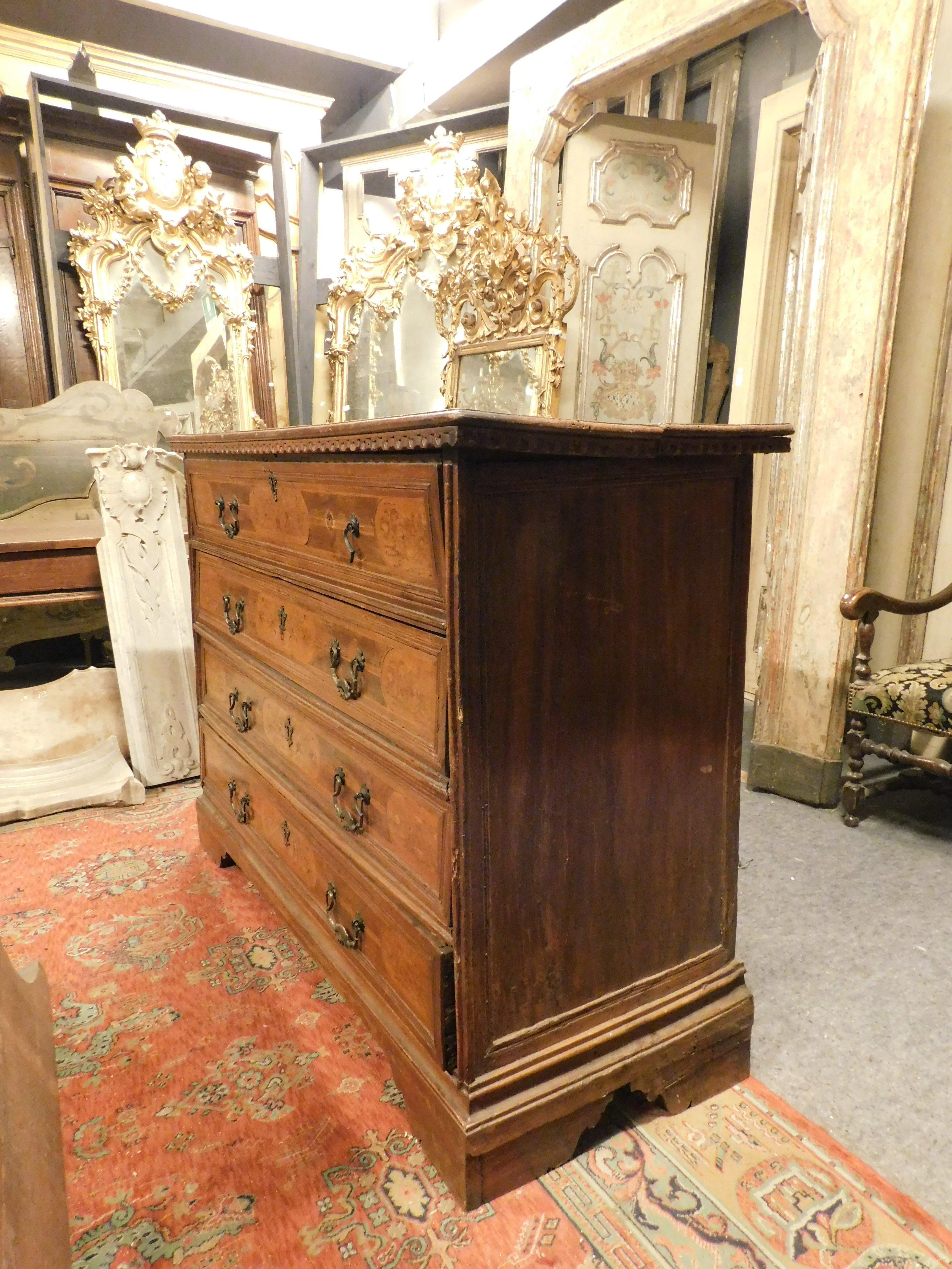 Italian Chest of drawers / Flap in walnut inlay with three drawers, Italy For Sale