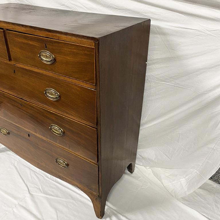 Antique Chest of Drawers In Good Condition In Sag Harbor, NY