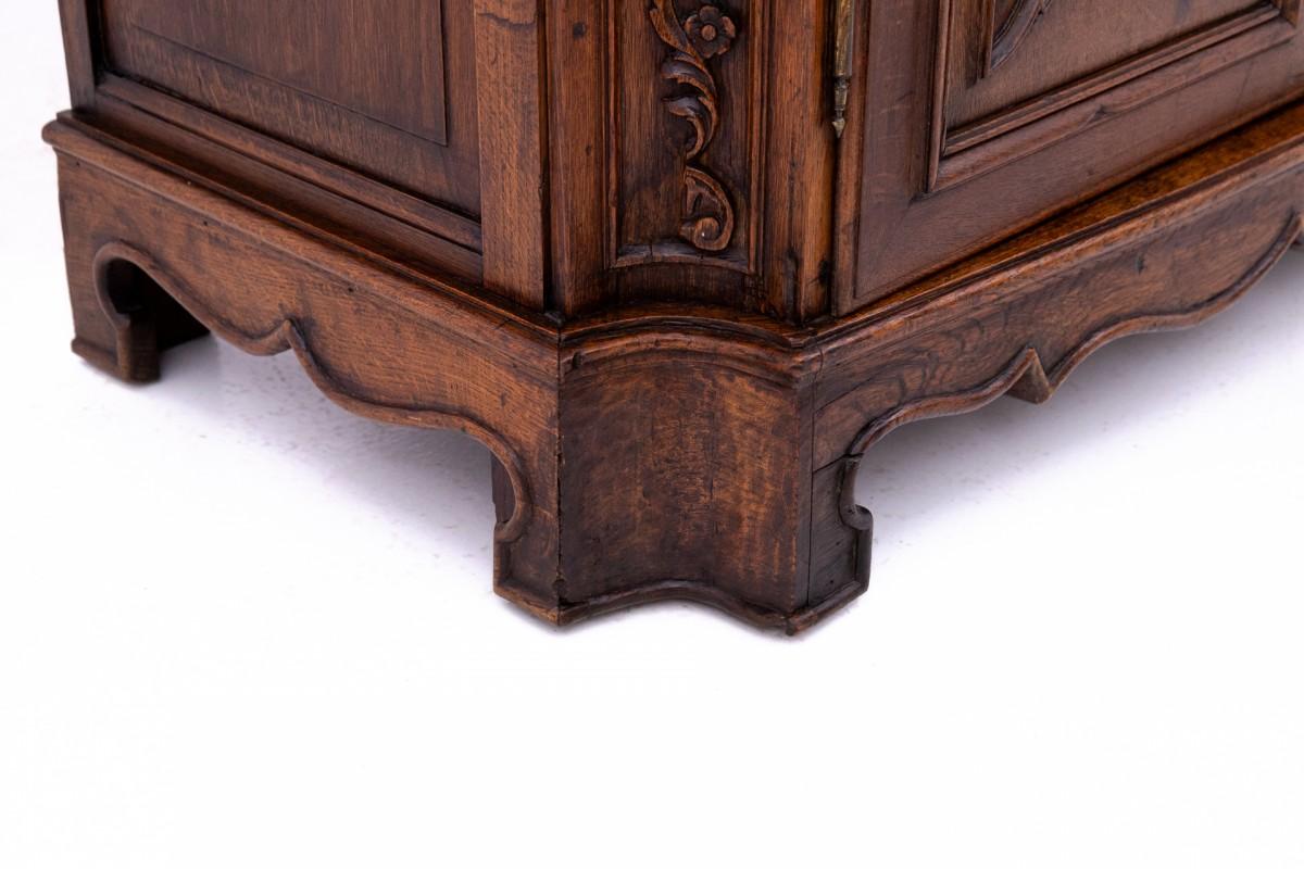 Louis-Philippe Commode ancienne d'environ 1880, France. Après la rénovation. en vente
