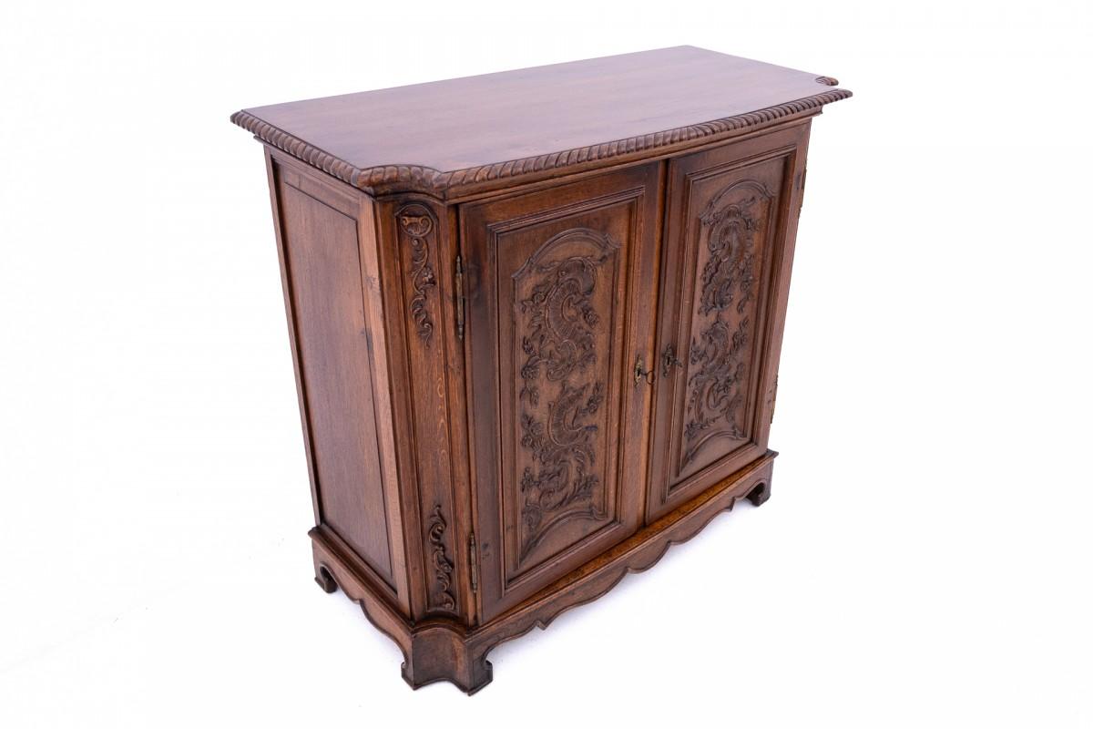 Commode ancienne d'environ 1880, France. Après la rénovation. Bon état - En vente à Chorzów, PL