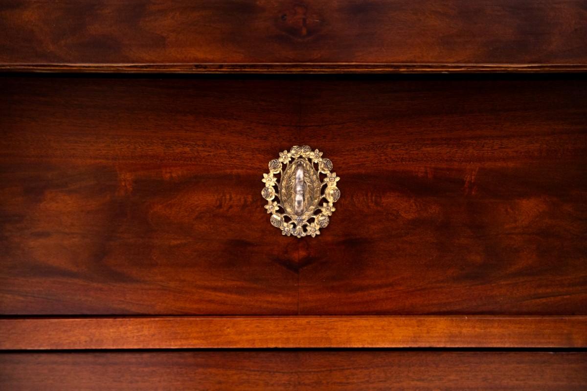 Antique chest of drawers from the second half of the 19th century, Northern Euro For Sale 3
