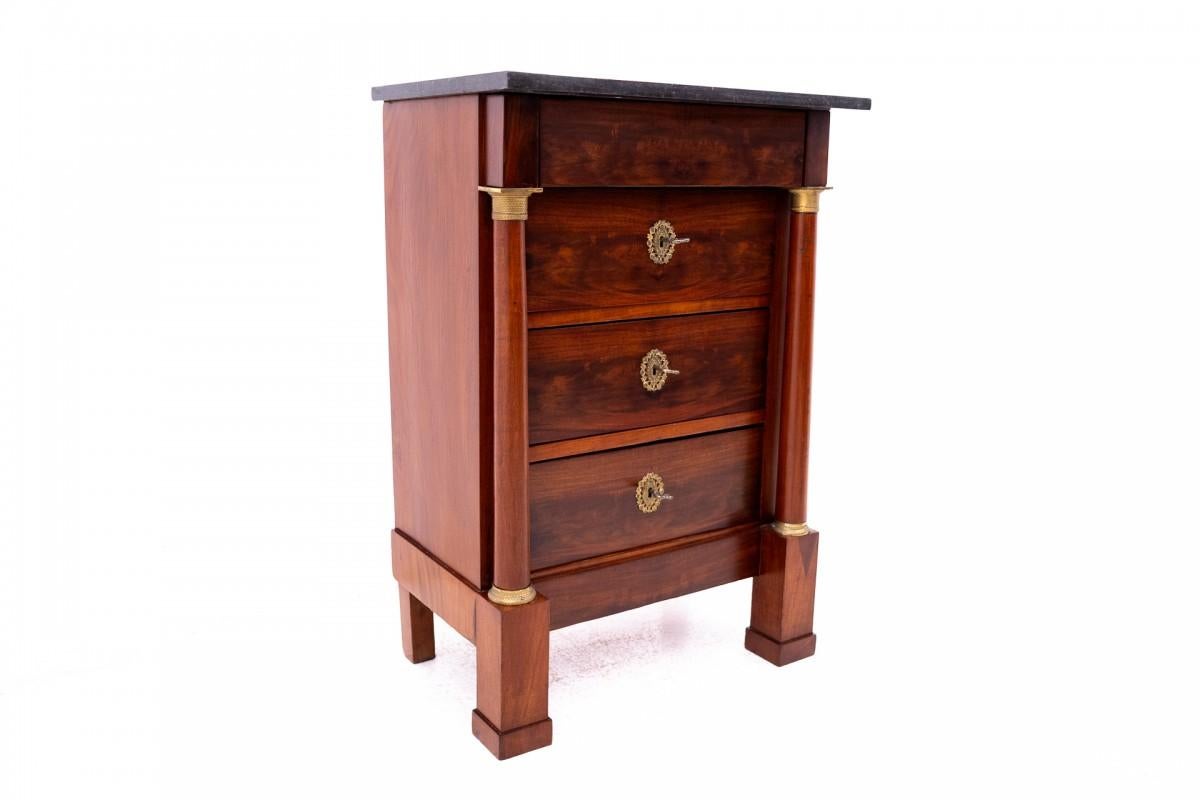 Unknown Antique chest of drawers from the second half of the 19th century, Northern Euro For Sale