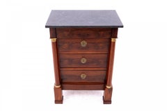 Commode antique de la seconde moitié du 19e siècle, Eurotiques du Nord