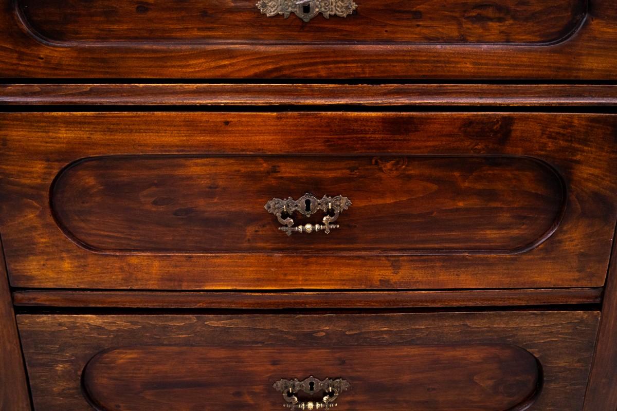 Bois Commode ancienne du tournant des 19e et 20e siècles, Northern en vente