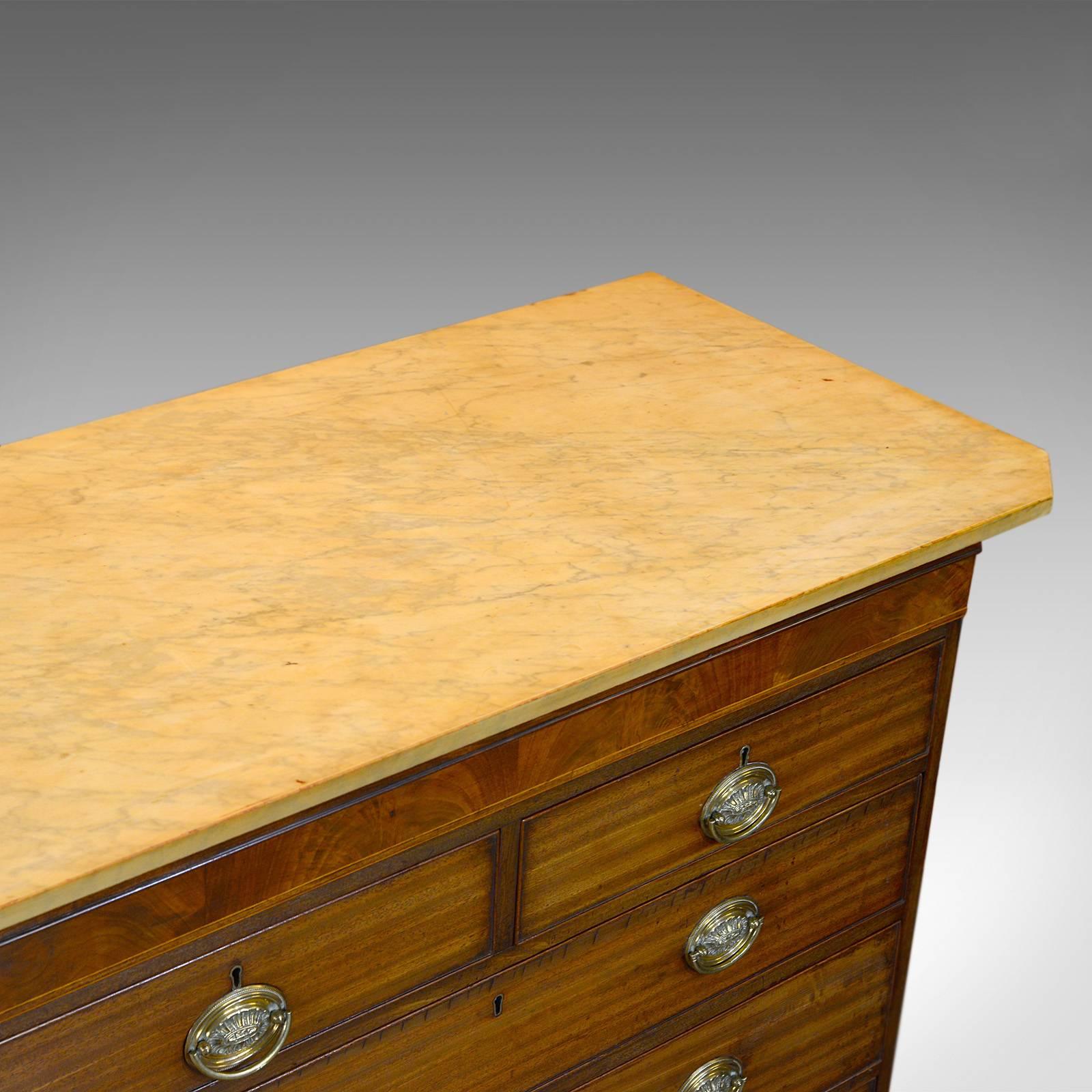 Antique Chest of Drawers, Georgian Commode, circa 1780 In Good Condition In Hele, Devon, GB