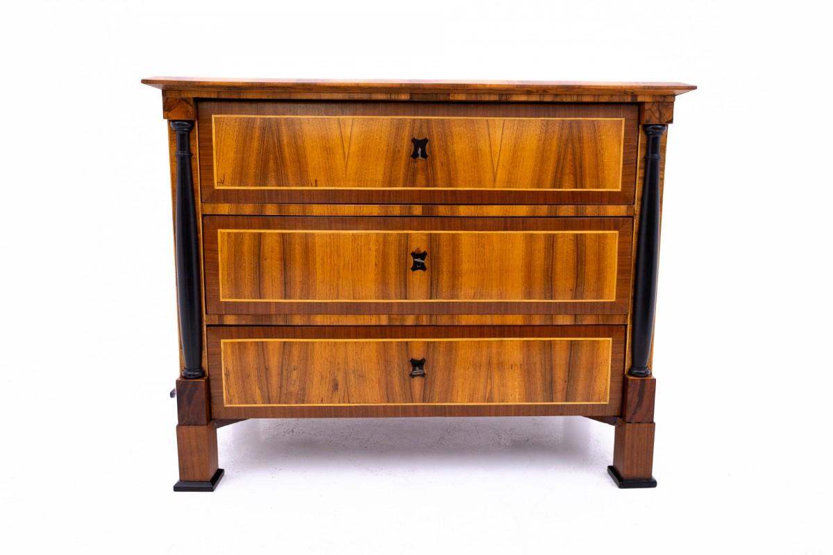 Antike Kommode, Nordeuropa, um 1850. Nach der Renovierung. (Biedermeier) im Angebot