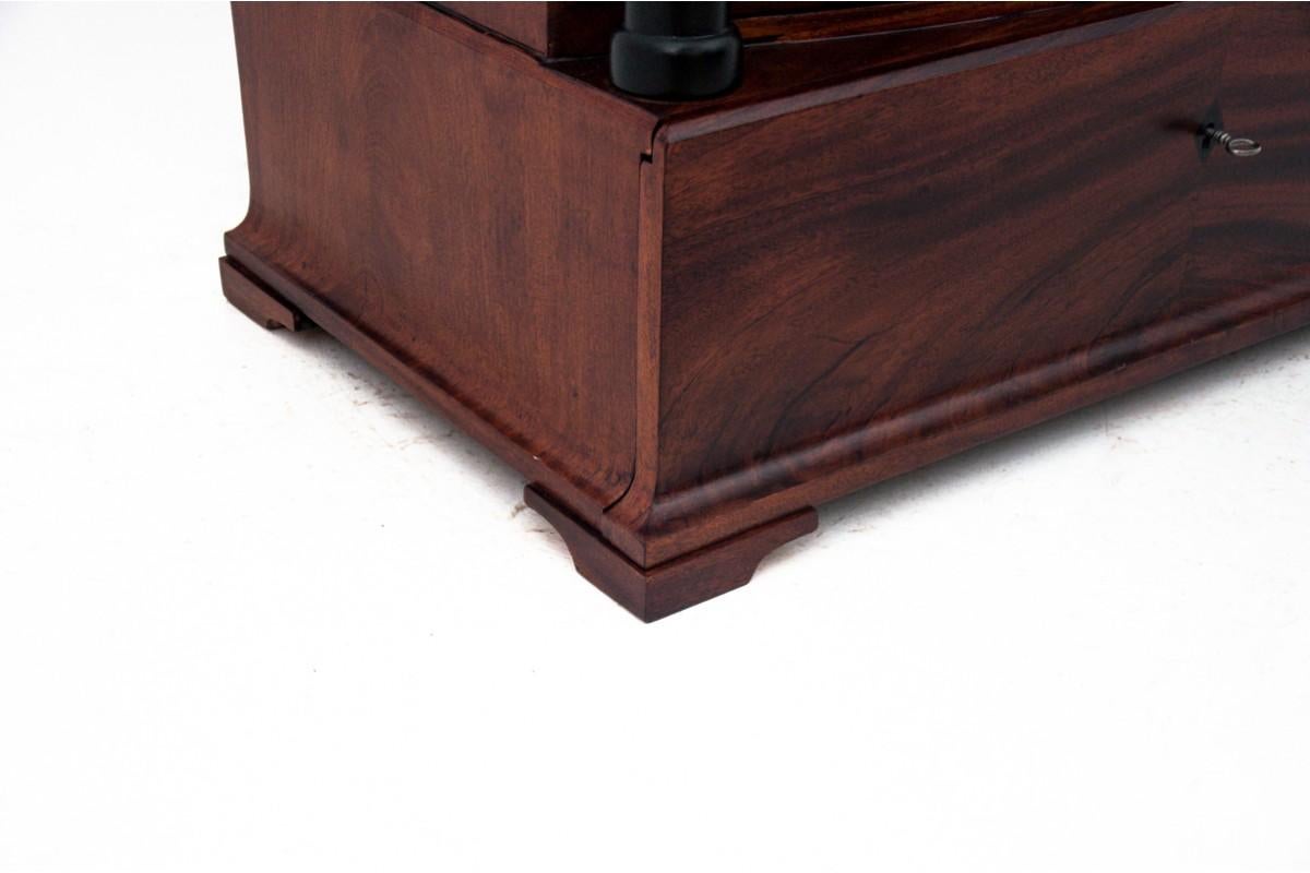 Antique chest of drawers, Northern Europe, circa 1880. For Sale 4