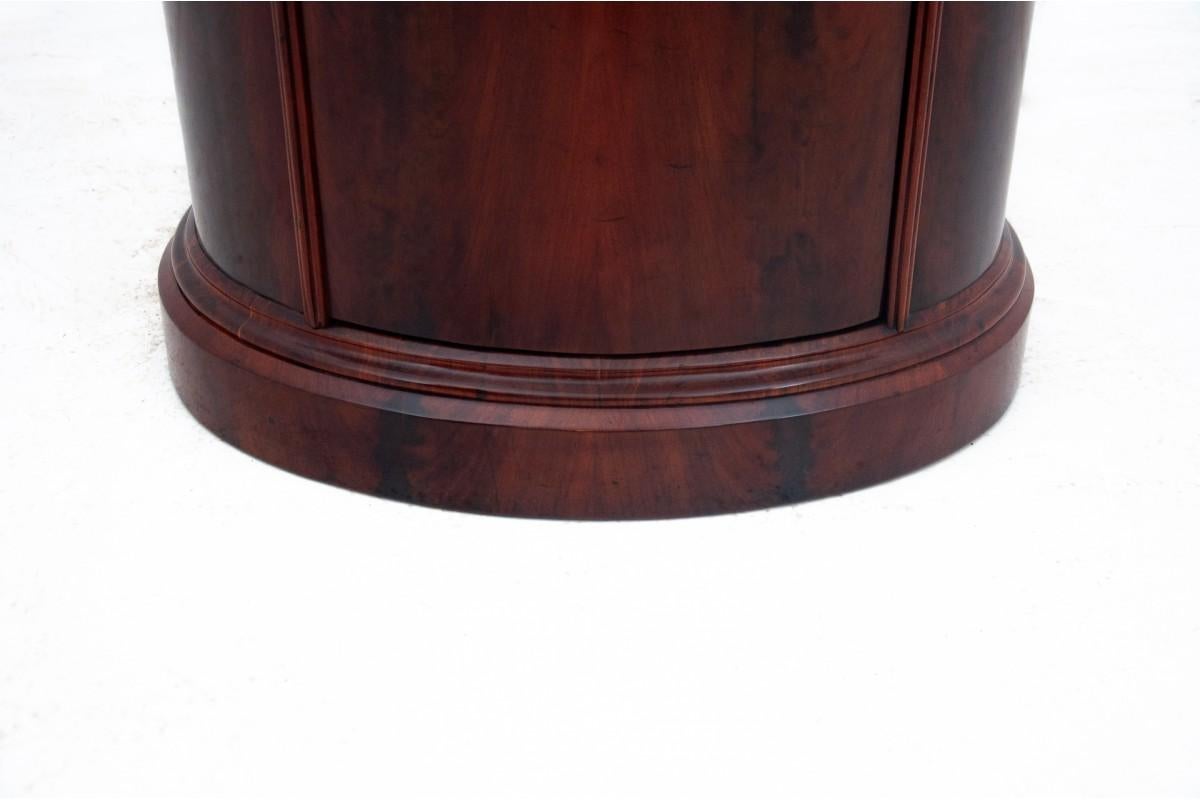 Commode ancienne - poste, Europe du Nord, fin du XIXe siècle en vente 1