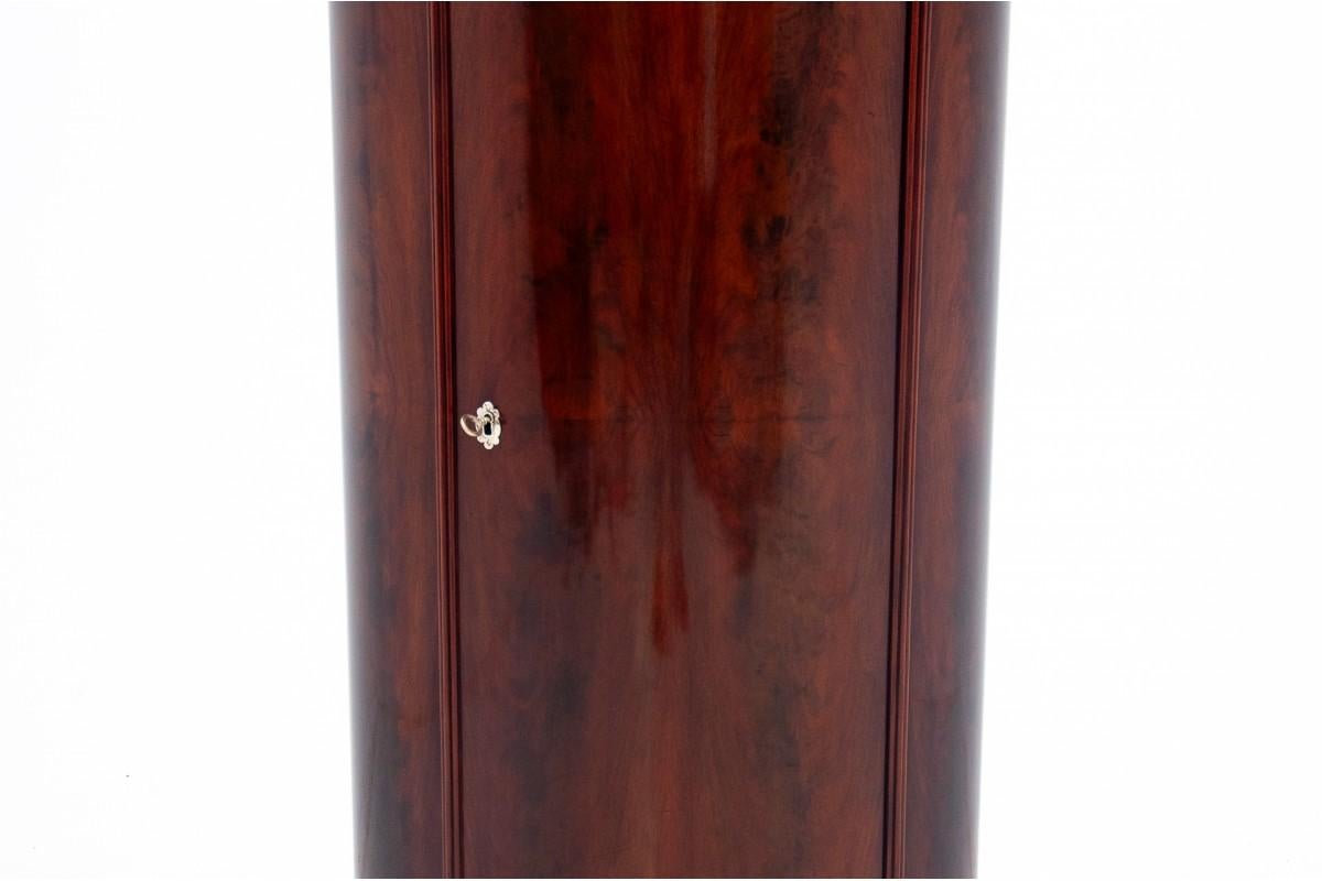 Commode ancienne - poste, Europe du Nord, fin du XIXe siècle en vente 2
