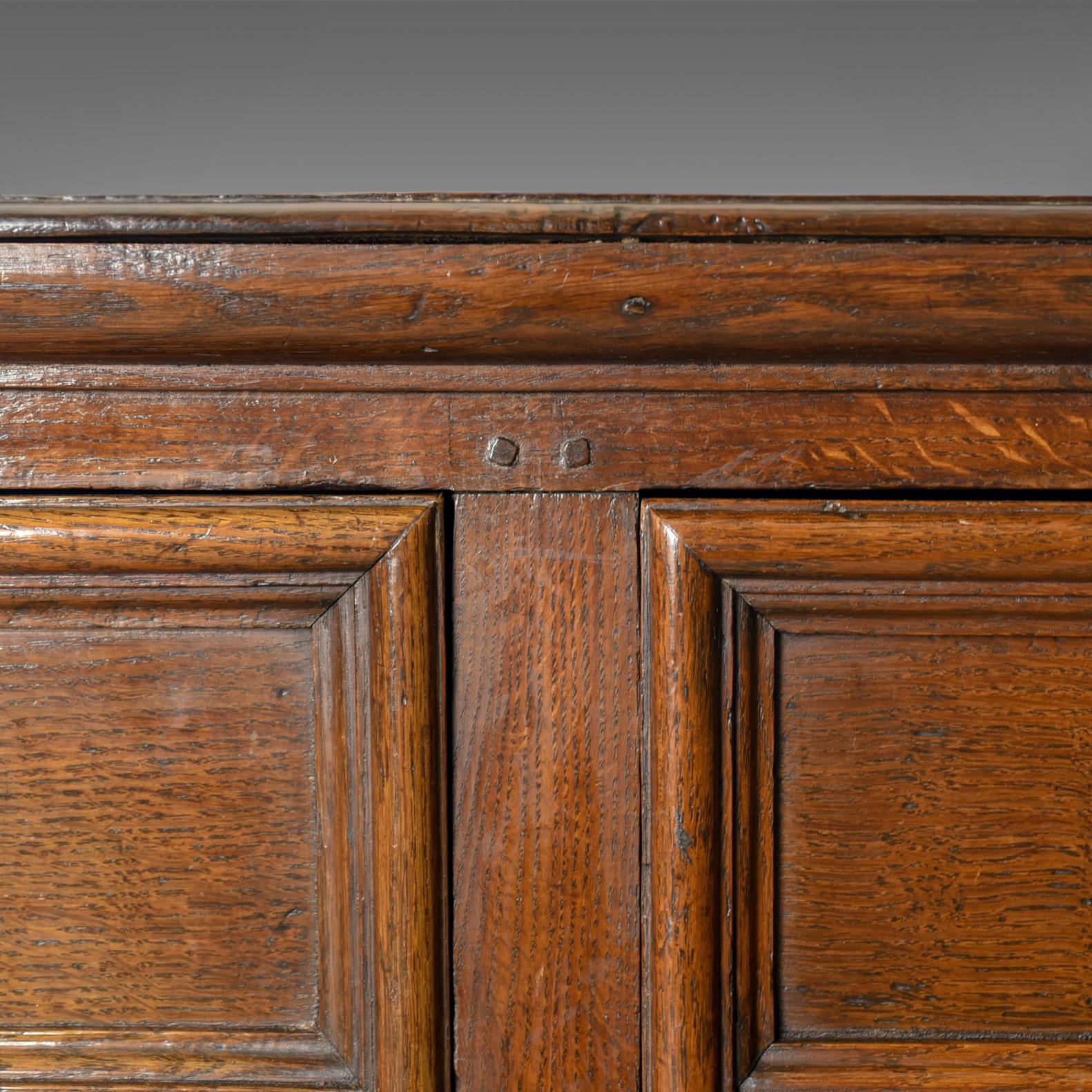 Antique Chest on Stand, English, Georgian, Oak, Chest of Drawers, circa 1720 For Sale 3