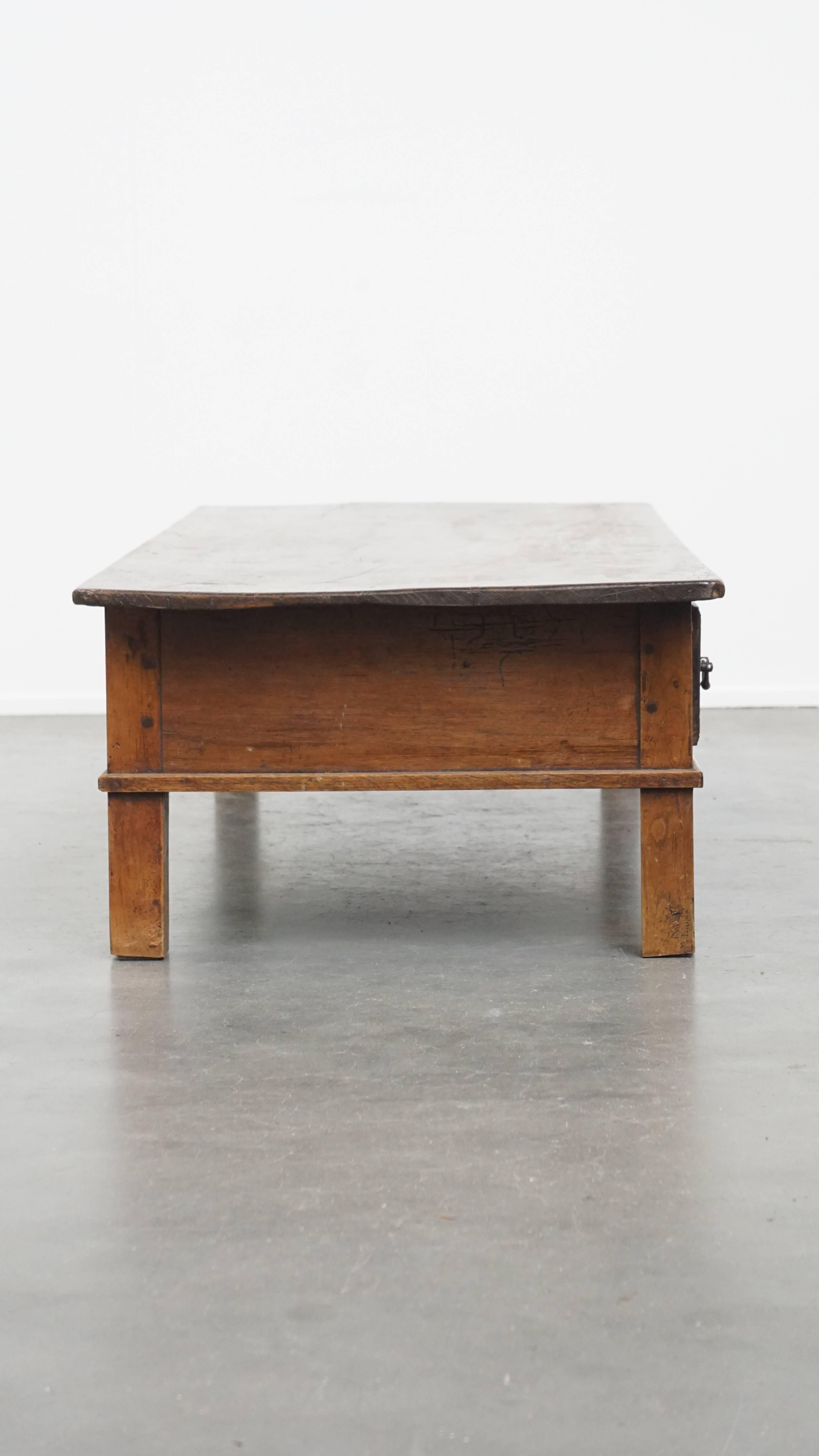 Hand-Crafted Antique Chestnut Coffee Table from the 18th Century with a One-Piece Top For Sale