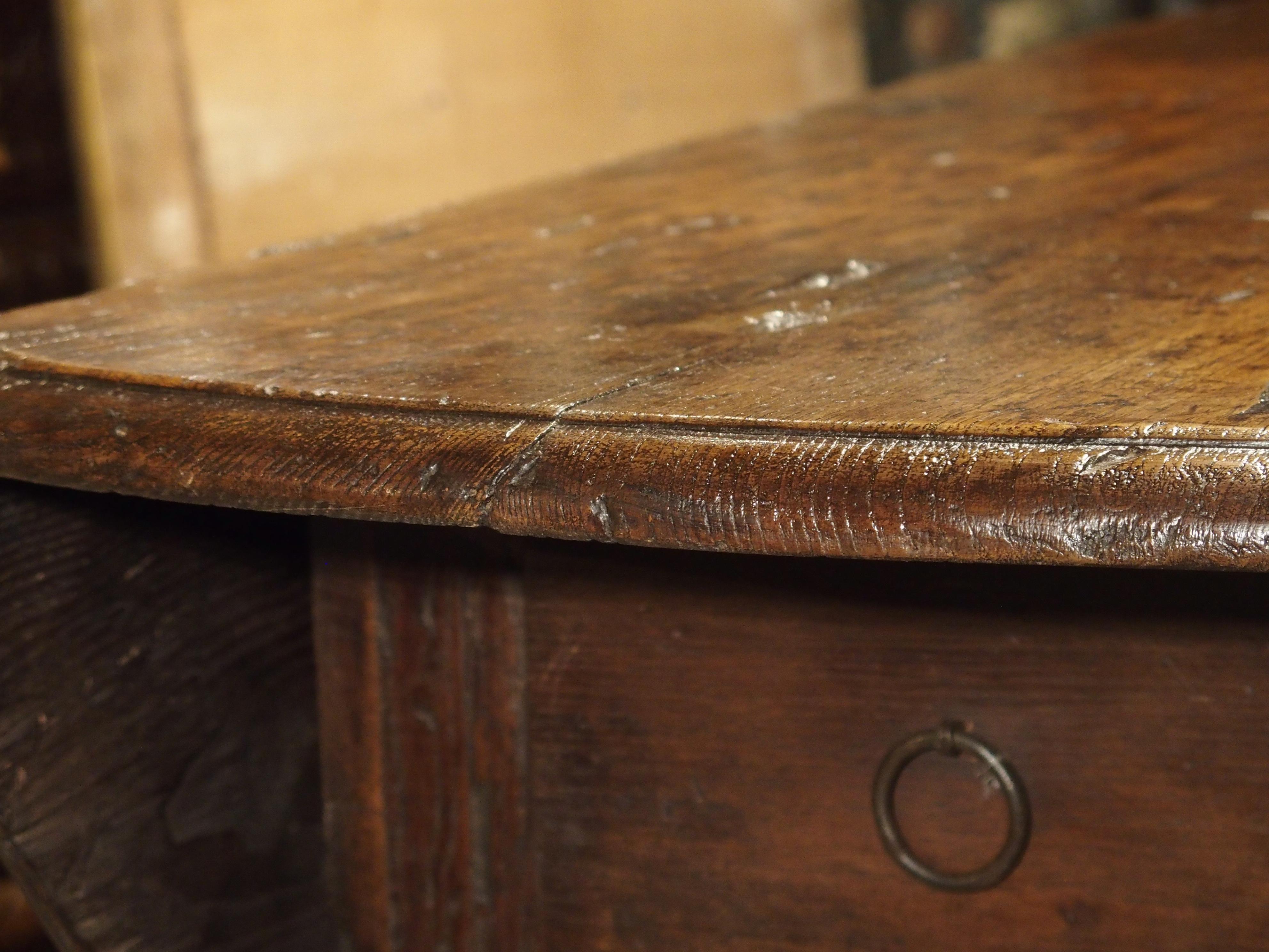 18th Century Antique Chestnut Wood Drop Leaf Table from Italy, circa 1790