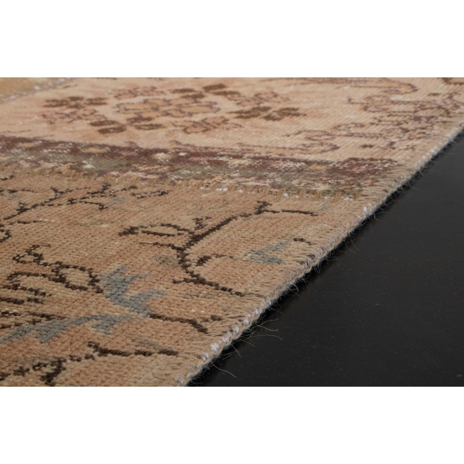 Contemporary Nature Inspired Motifs Wool Cotton Rug by Deanna Comellini 120x120 cm For Sale