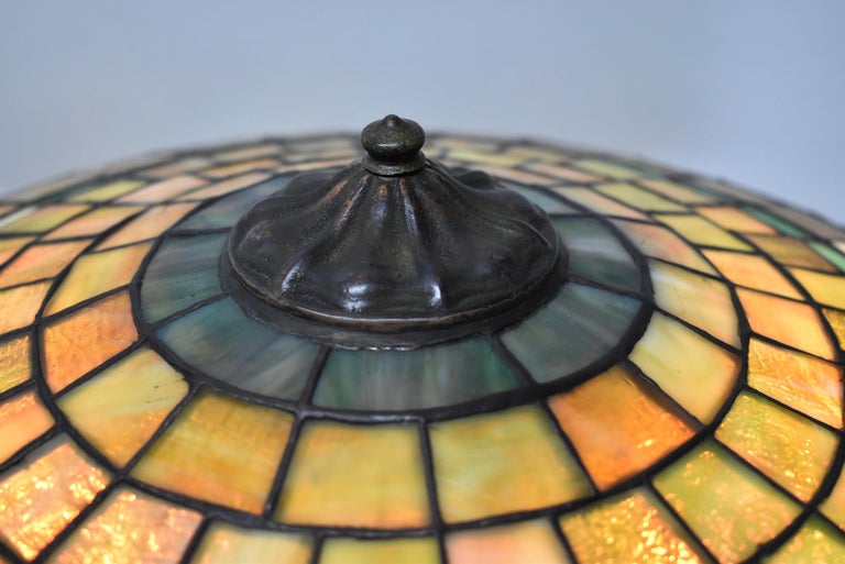 Antique Chicago Mosaic Co. Leaded Glass Table Lamp Floral Details Shade For Sale at 1stDibs