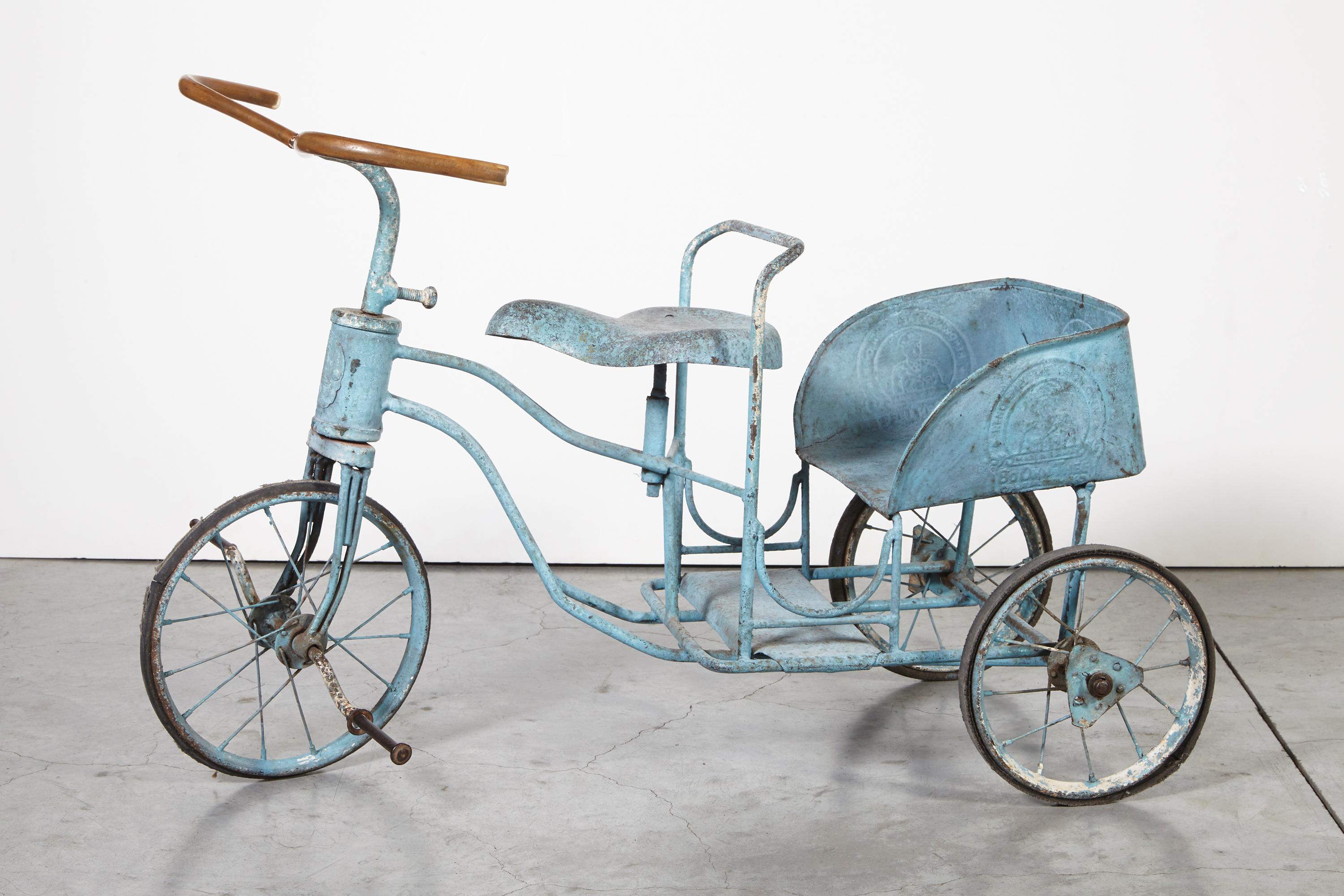 Tricyclette d'enfant ancienne de Birmanie en vente 5