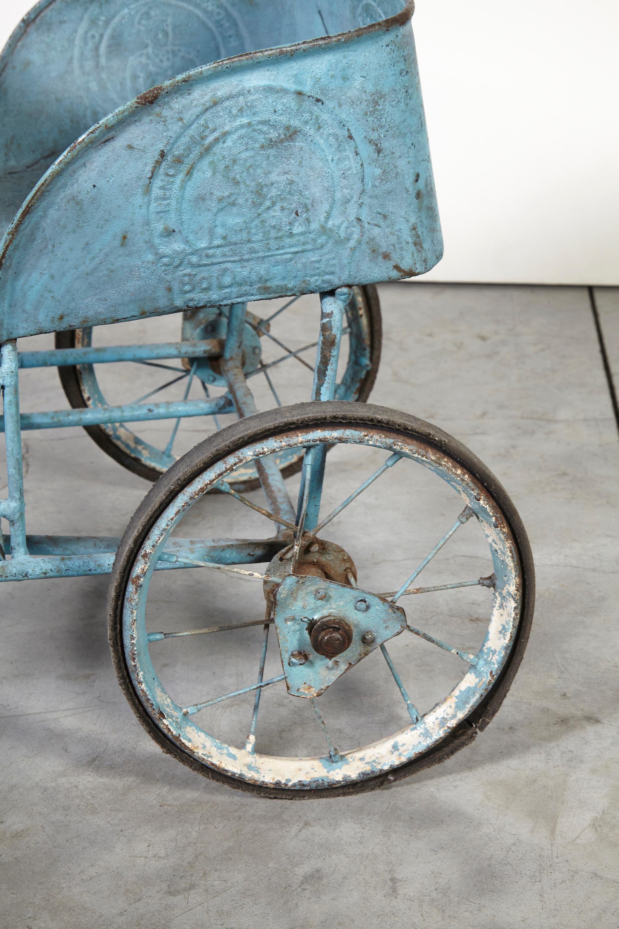 Tricyclette d'enfant ancienne de Birmanie en vente 6