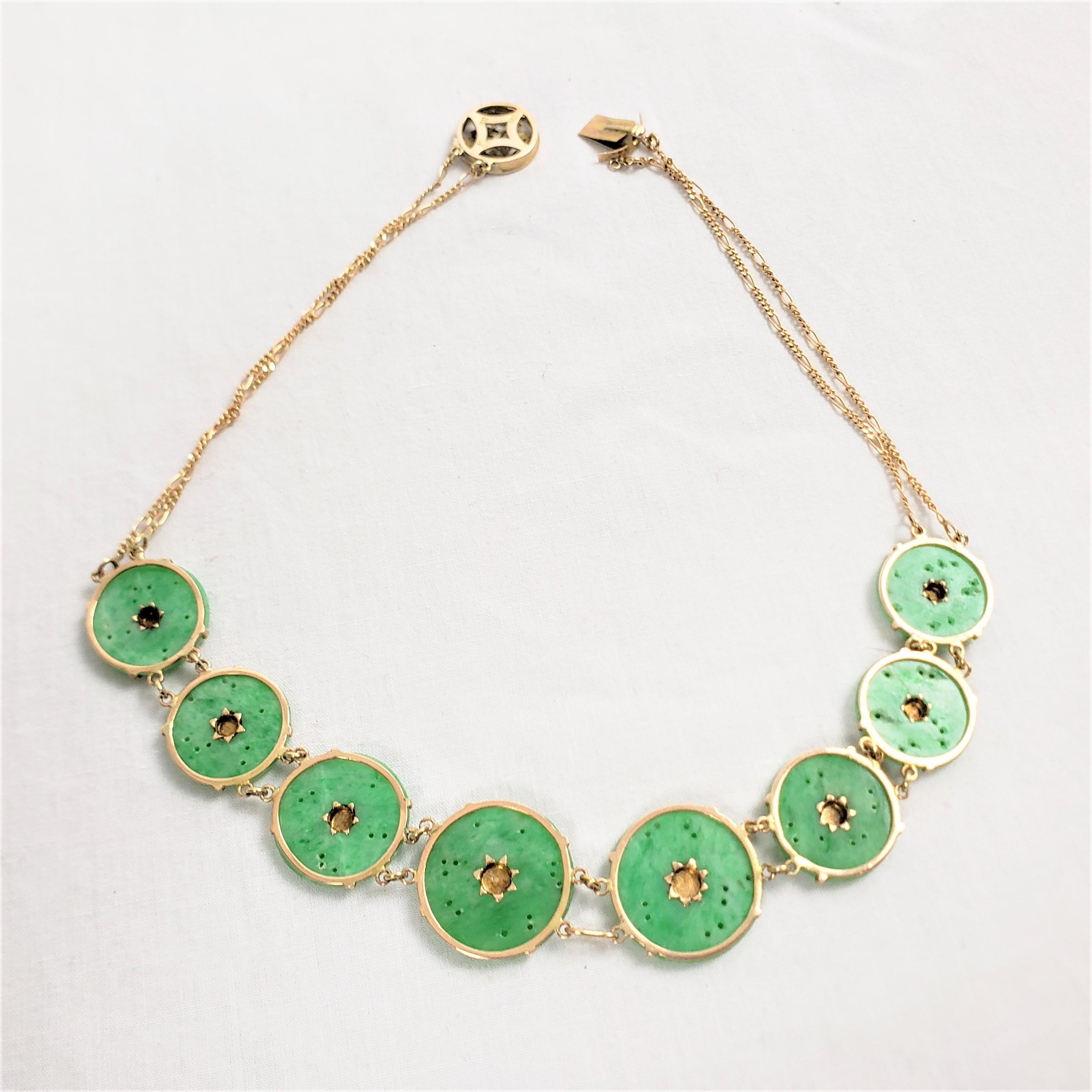 Antique Chinese 14 Karat Yellow Gold & Apple Green Jade Woman's Necklace In Good Condition For Sale In Hamilton, Ontario