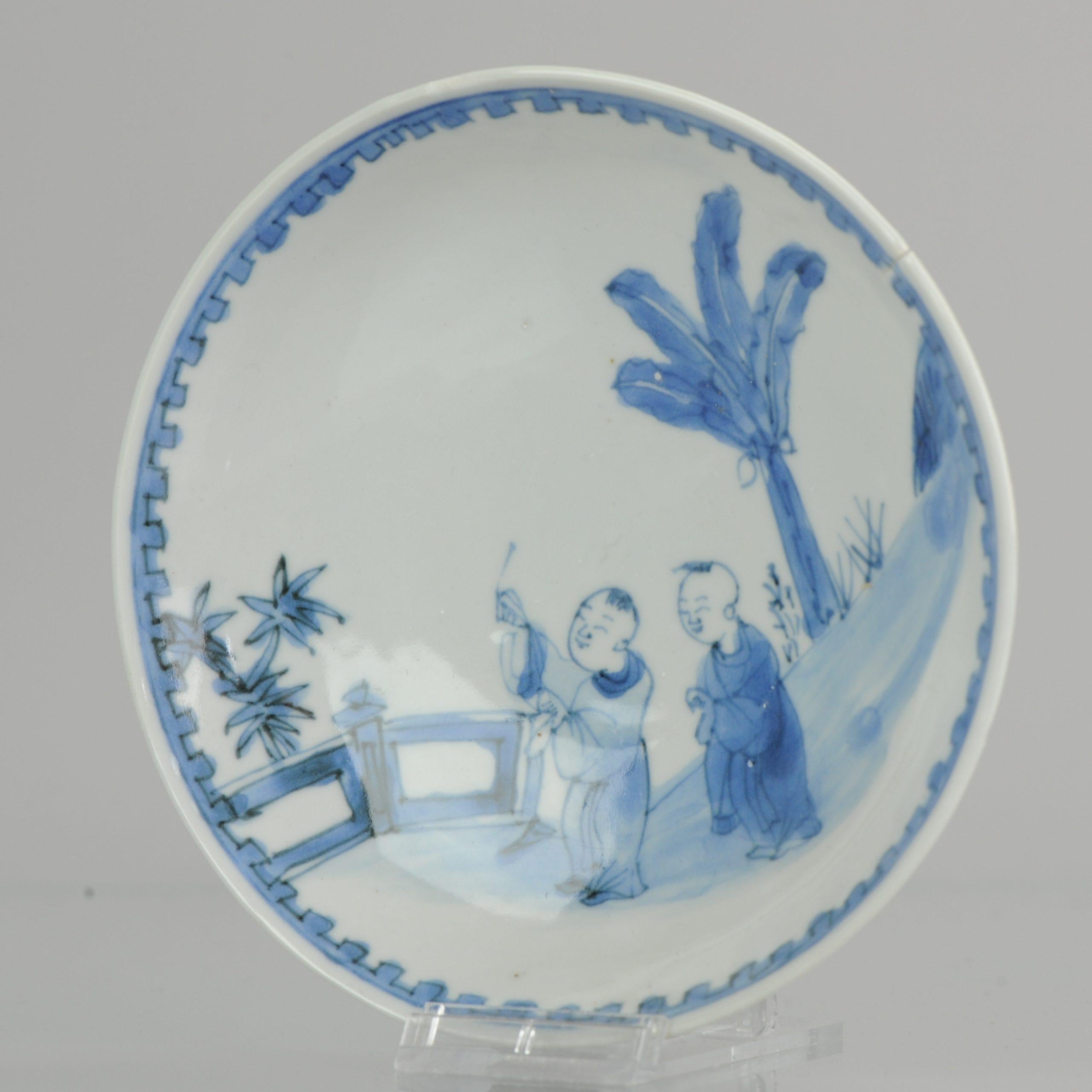 A late Ming blue and white porcelain dish, Tianqi or Chongzhen, period circa1620-1635. This small Transitional porcelain saucer-shaped dish would have been used for the Japanese tea ceremony meal, the Kaiseki, small dishes for serving food at the
