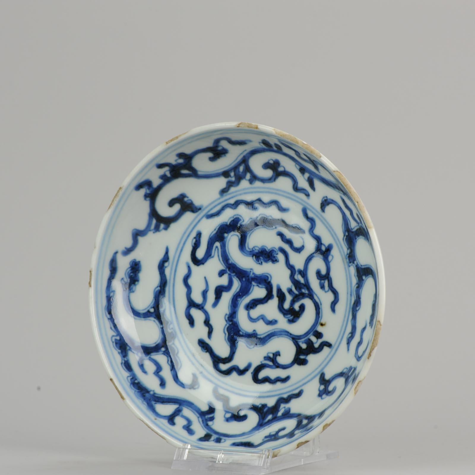 Rare and nicely decorated dish, 17th century piece. Truly nice cobalt blue color
rare scene several dragons, in the central plate and also in the border.
9-8-19-1-11
Condition:
Overall condition a very good. Rimfritting and 1 firing flaw in