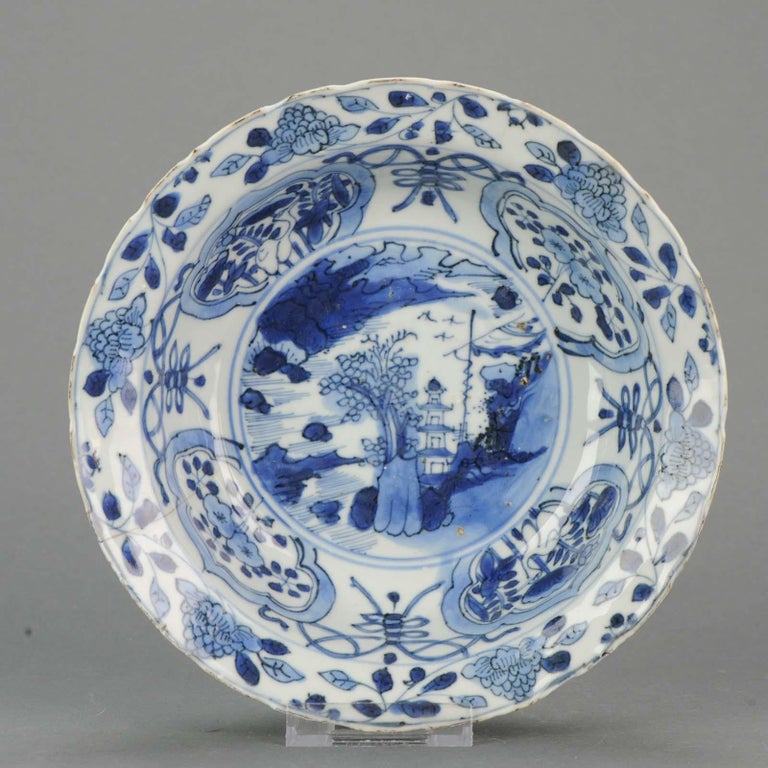 Antique Chinese 17th Century Porcelain Ming/Transitional Kraak Klapmuts ...